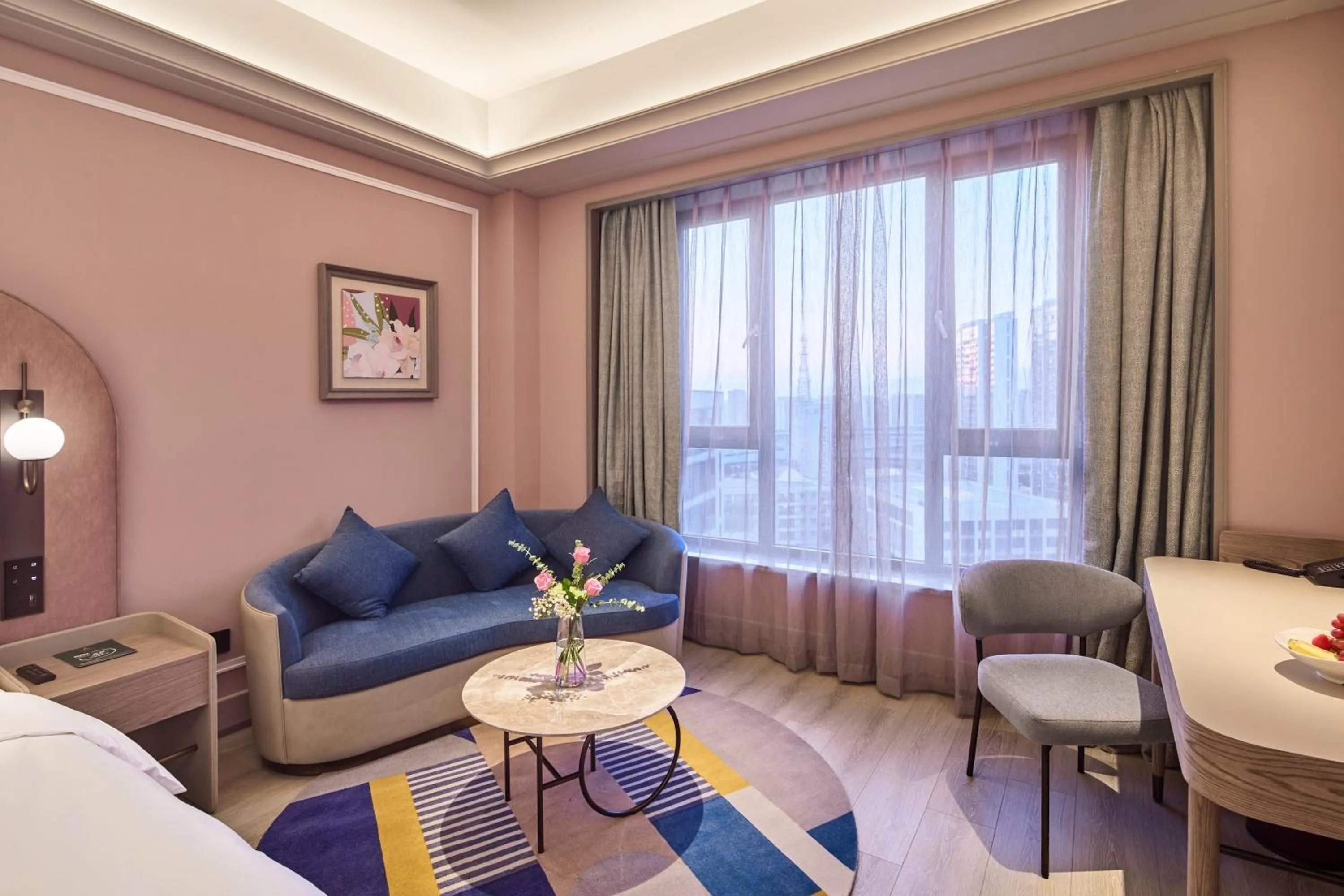 Seating area, Bed in Mercure Yiwu International Trade City