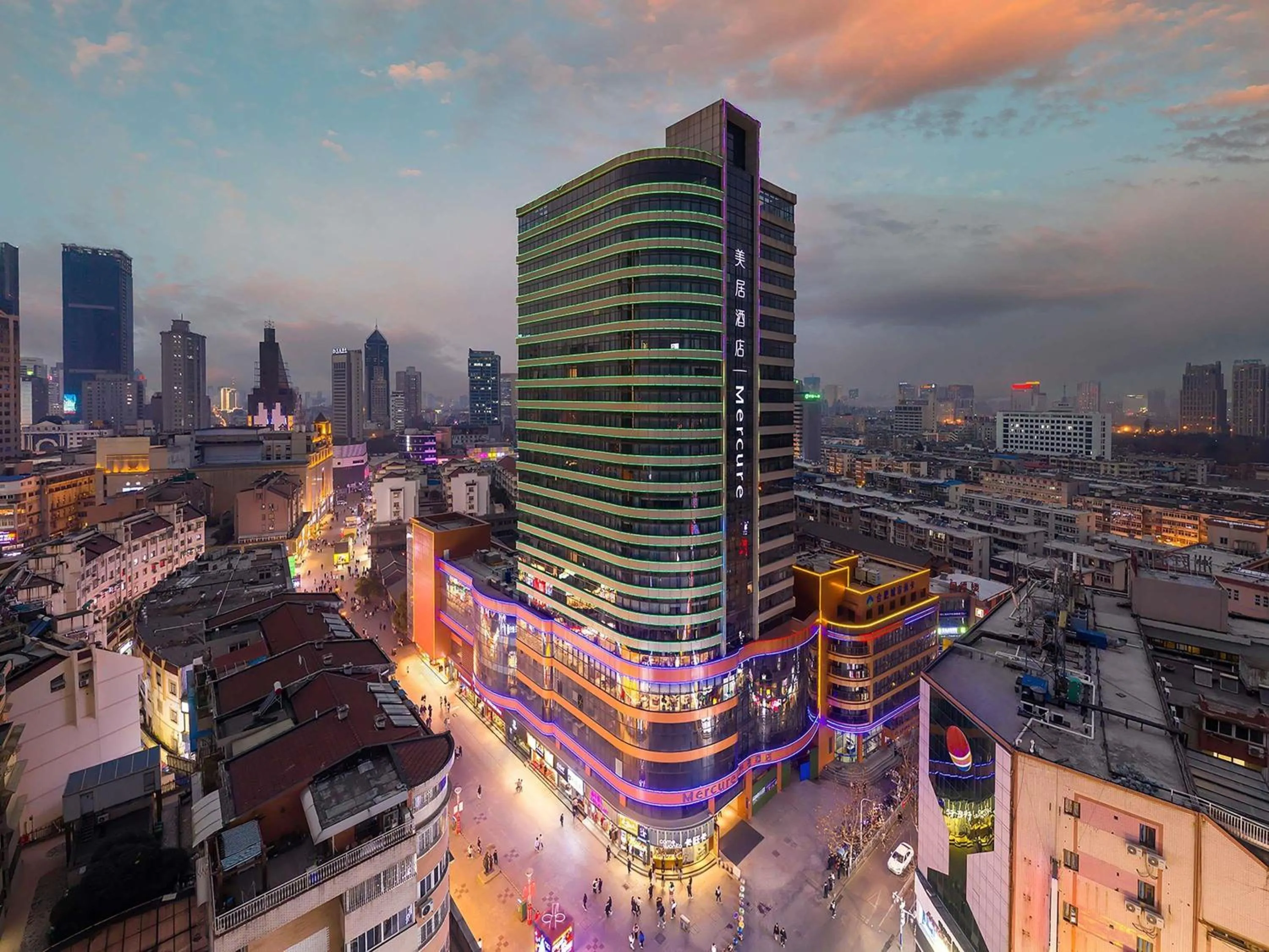 Property building in Mercure Hefei Huaihe Road