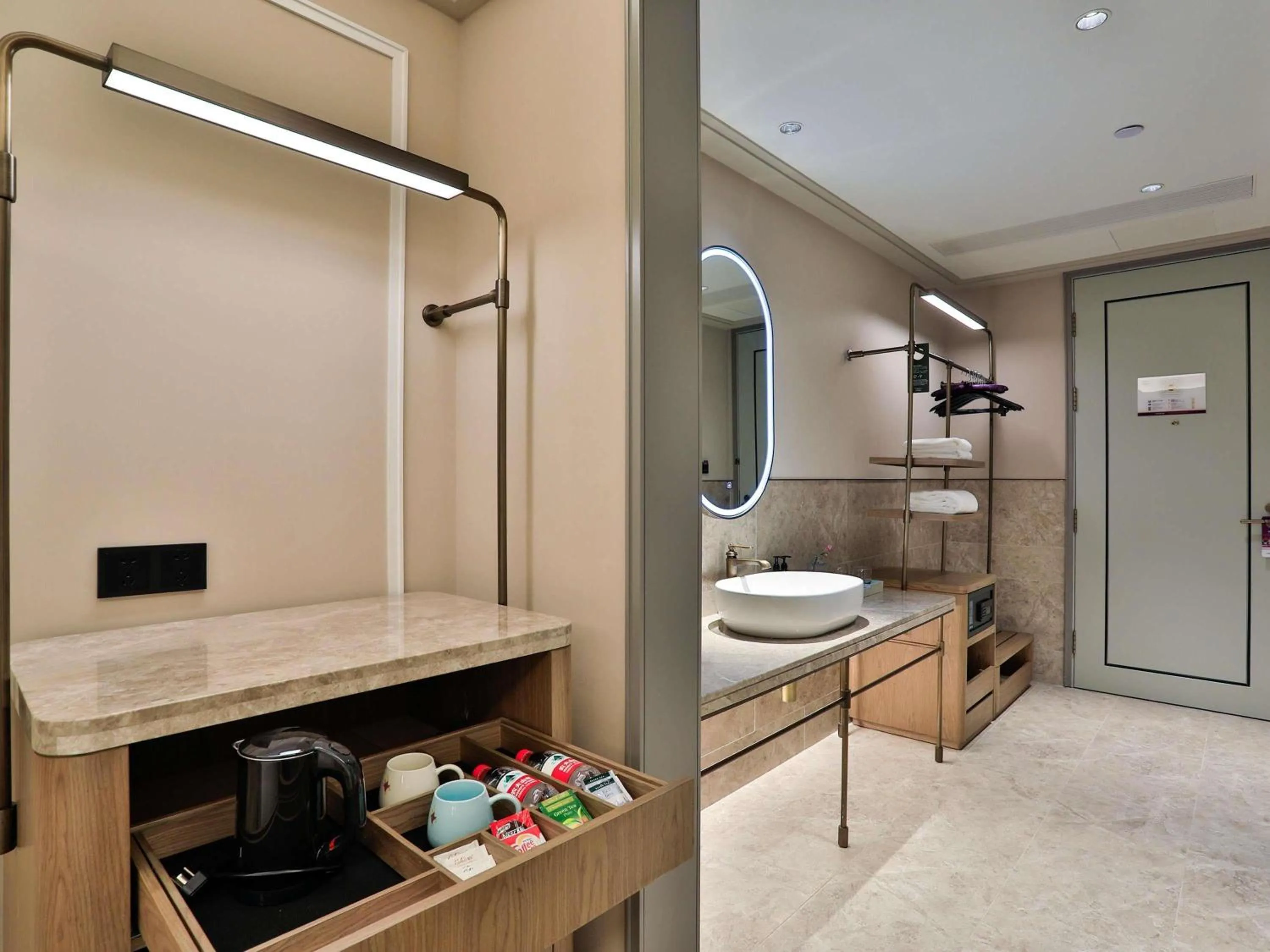 Bedroom in Mercure Hangzhou Xixi Zijingang