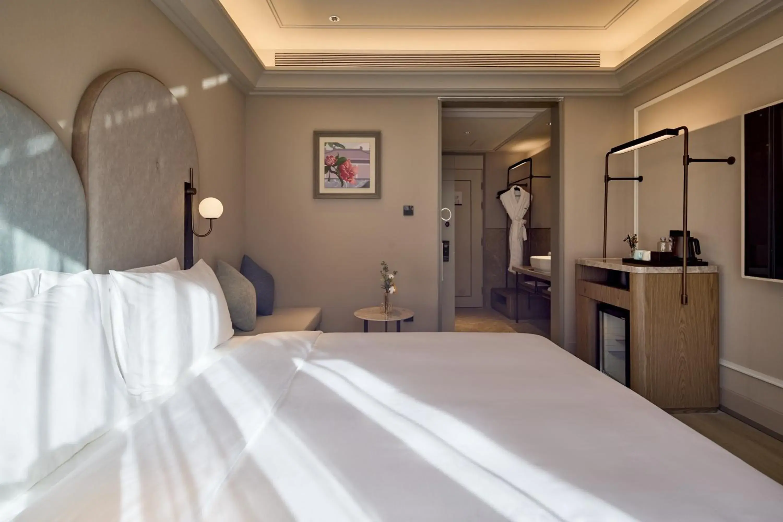 Superior King Room in Mercure Xi'an History Museum Superior King Room in Mercure Xi'an History Museum