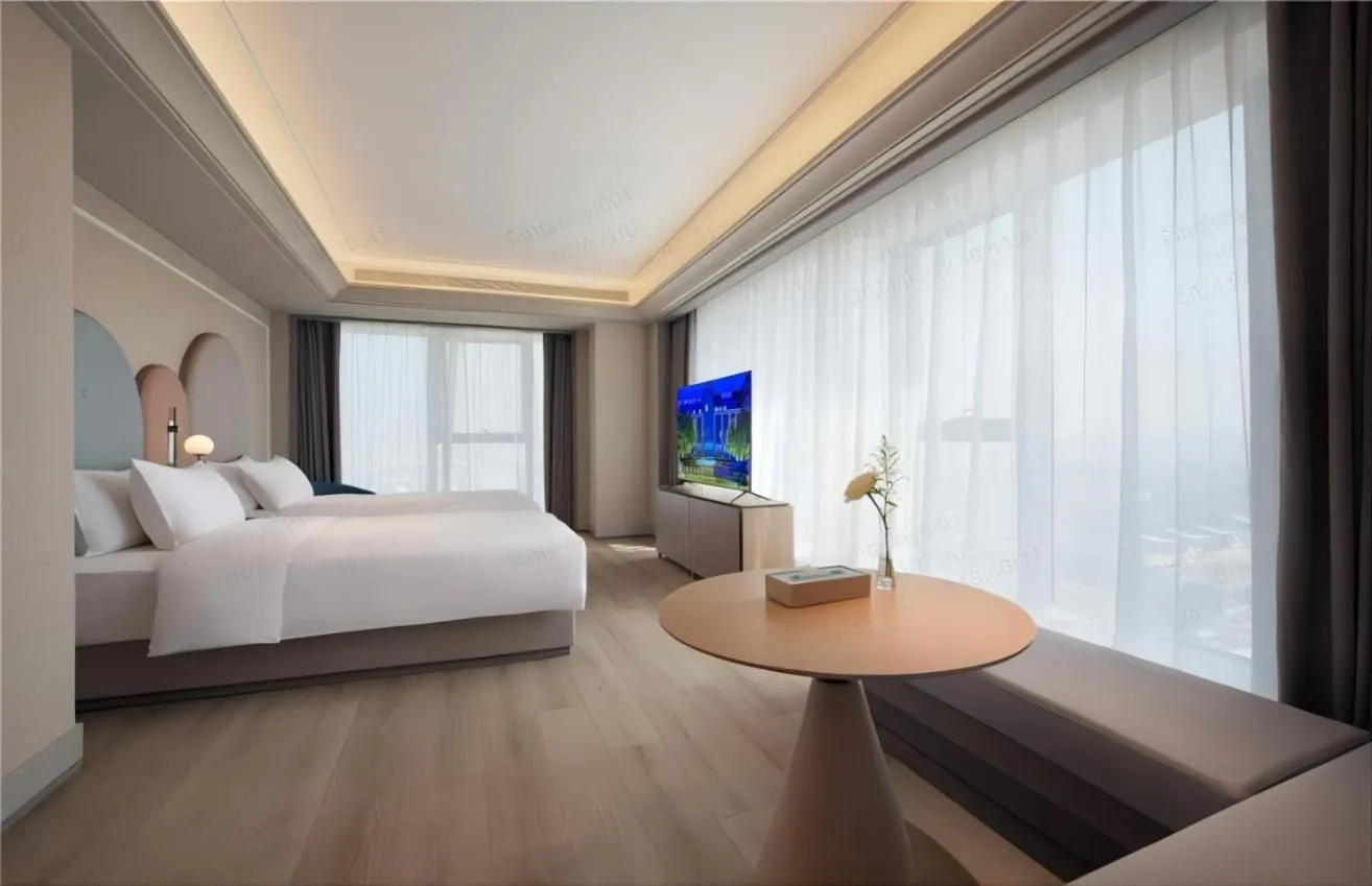 Bed in Mercure Suzhou Shilu Shantang