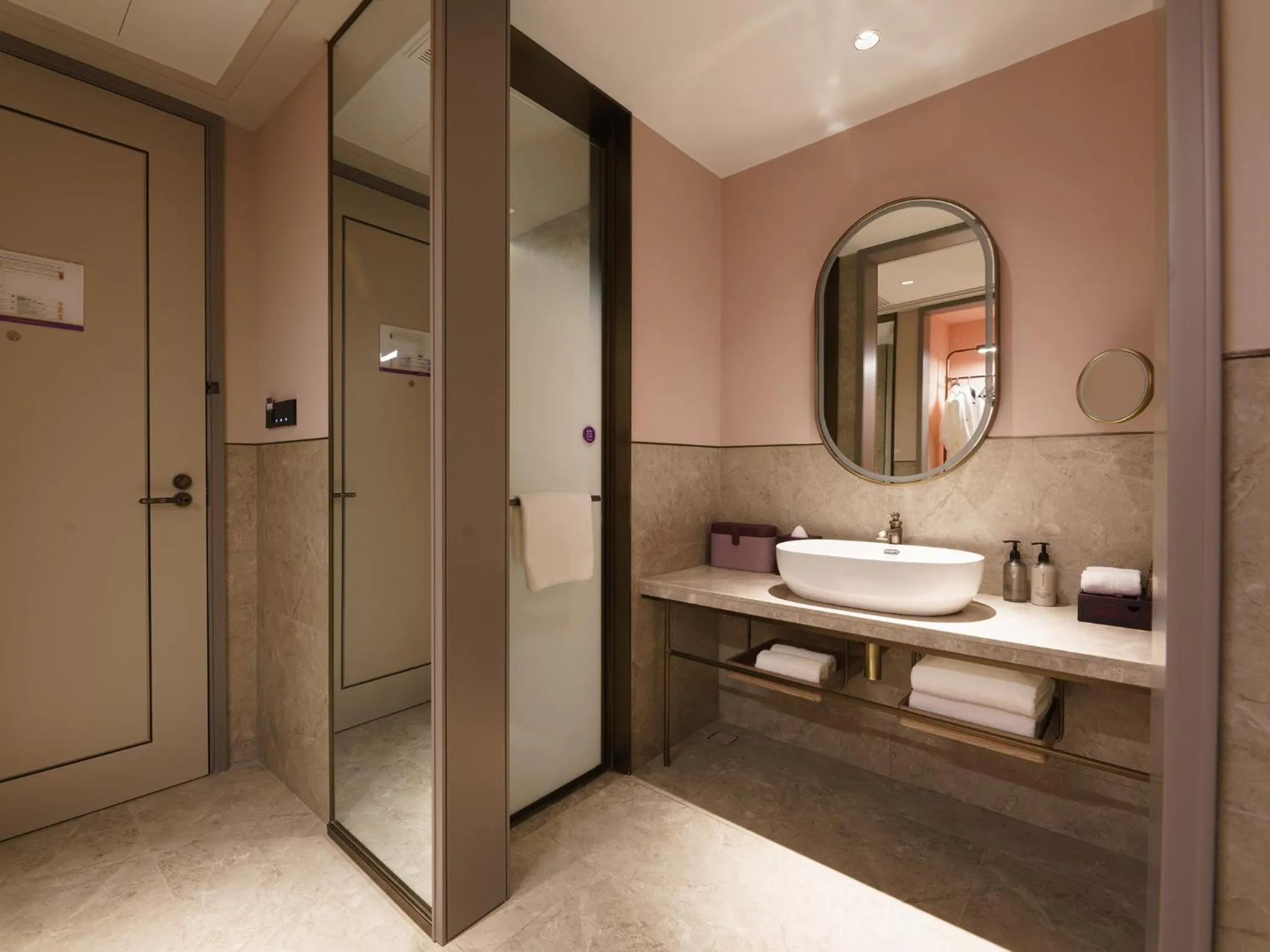 Shower in Mercure Xi'an Stadium Hotel