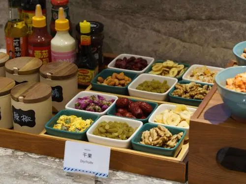 Mercure Xi'an Stadium Hotel