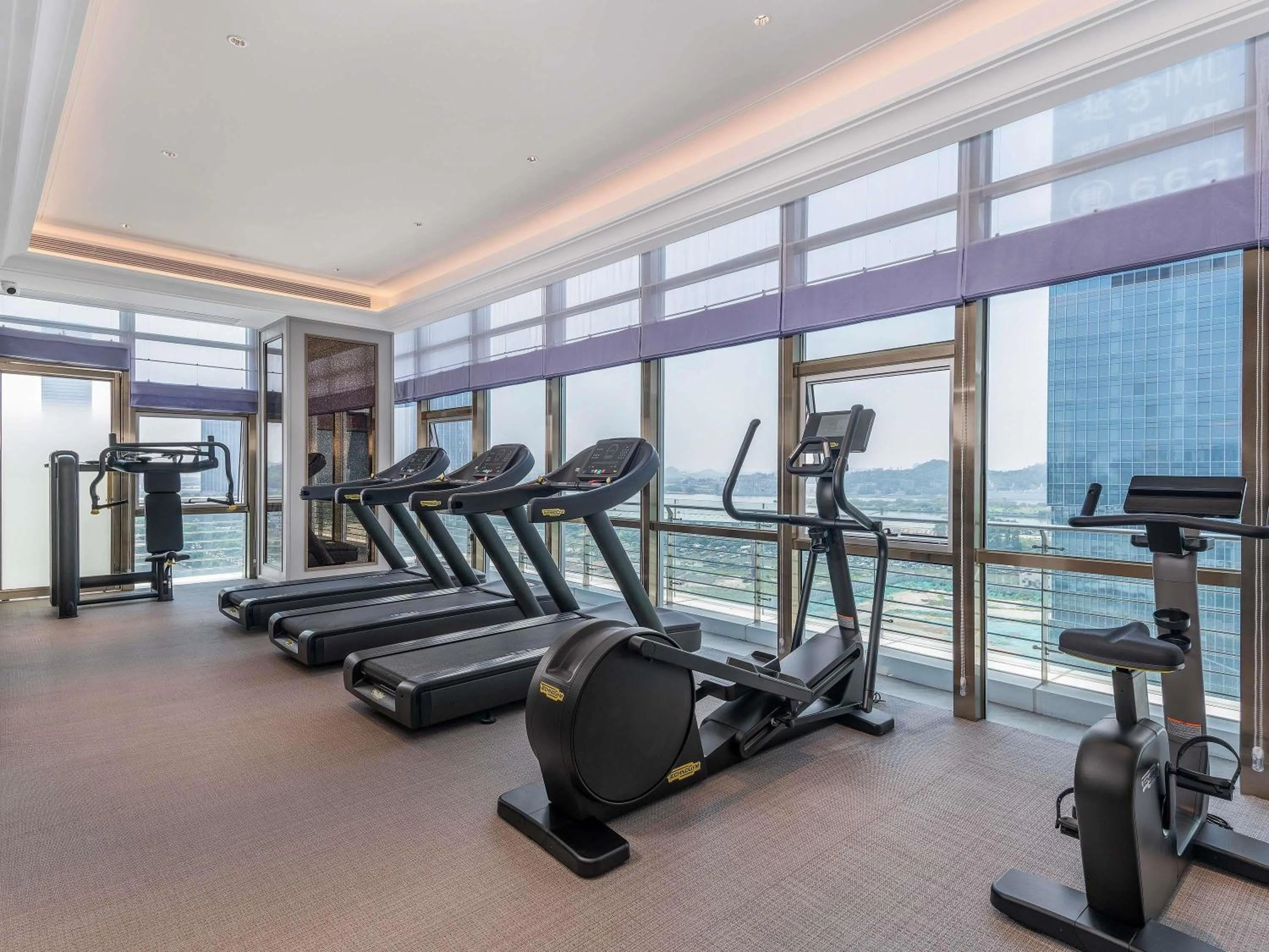 Property building in Mercure Guangzhou Financial City