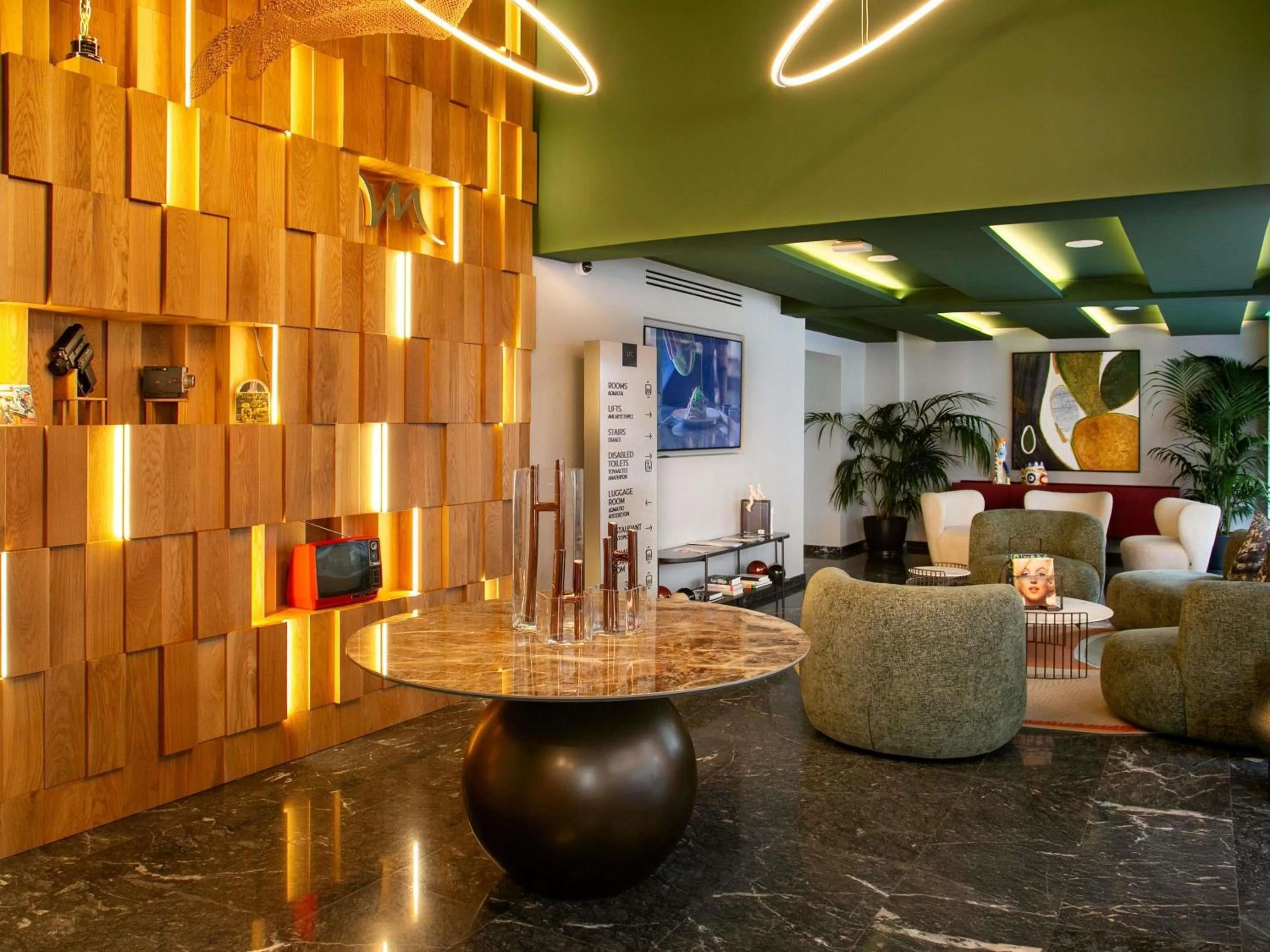 Property building in Mercure Larnaca Finikoudes Beach