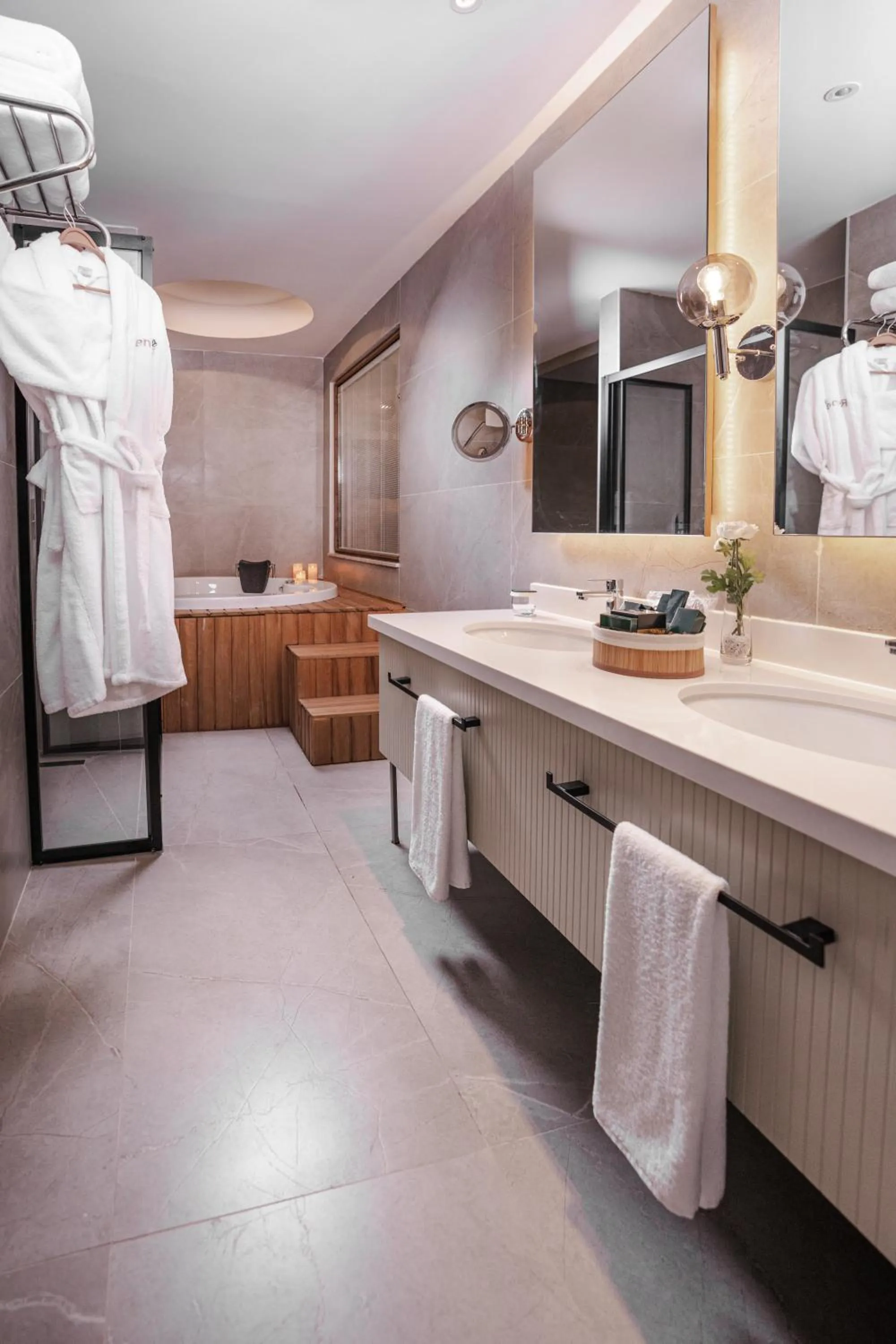 Bathroom in RENEX HOTELS