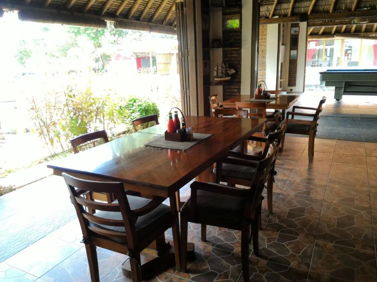 Restaurant/places to eat in Jepara Marina Beach Bungalows