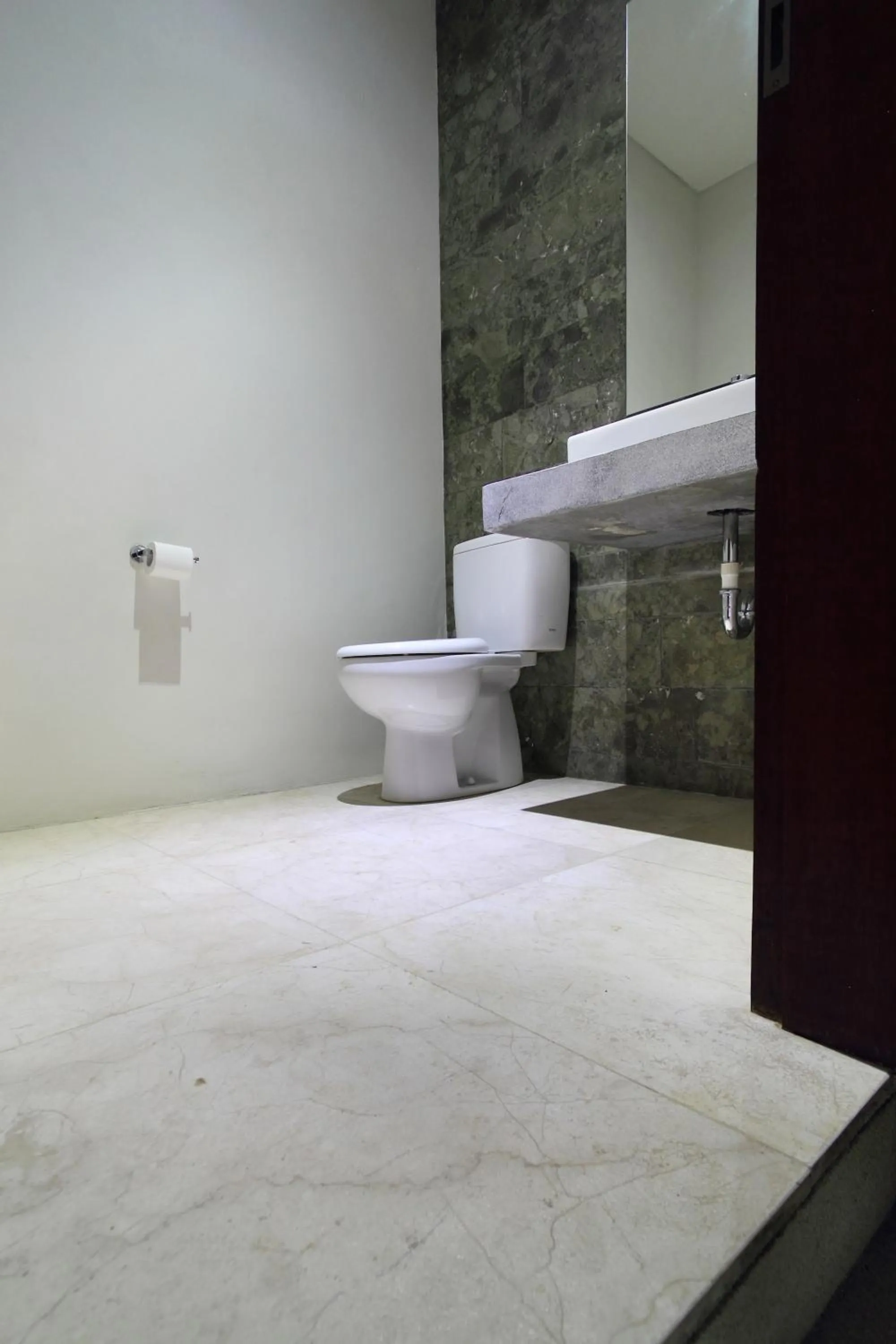 Toilet in Bale Mandala Villas