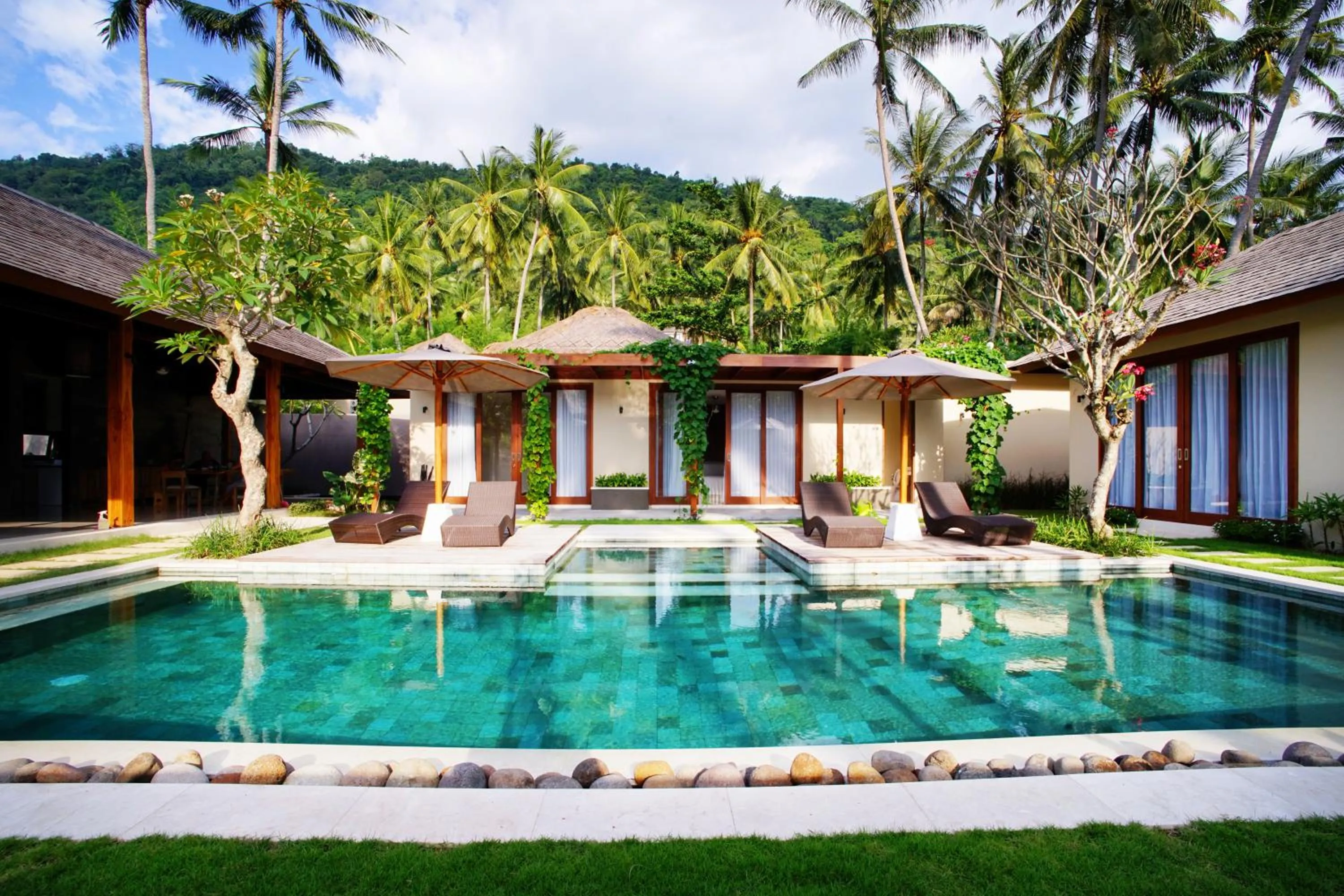 Swimming pool in Bale Mandala Villas