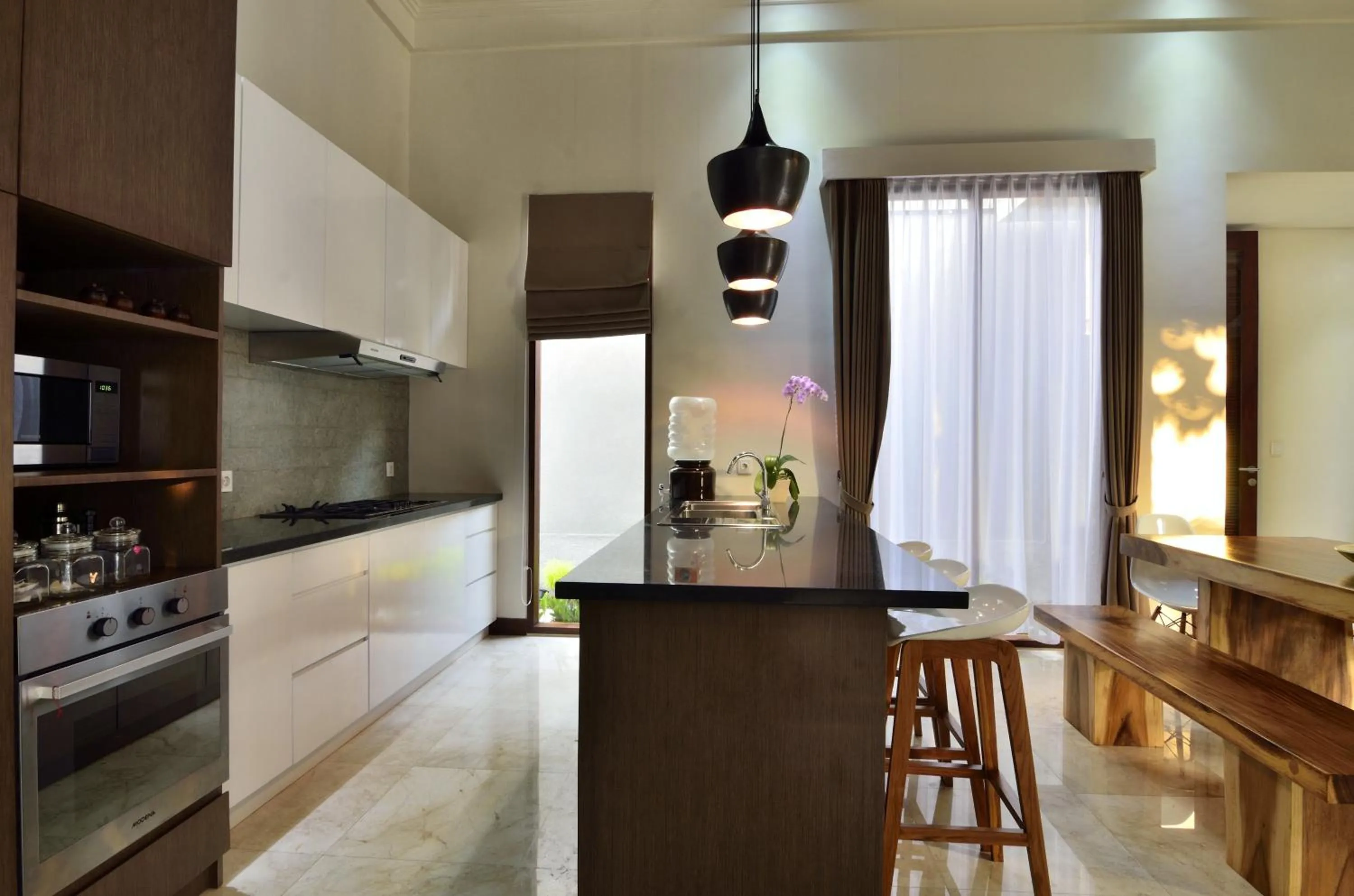 Kitchen or kitchenette in Bale Mandala Villas