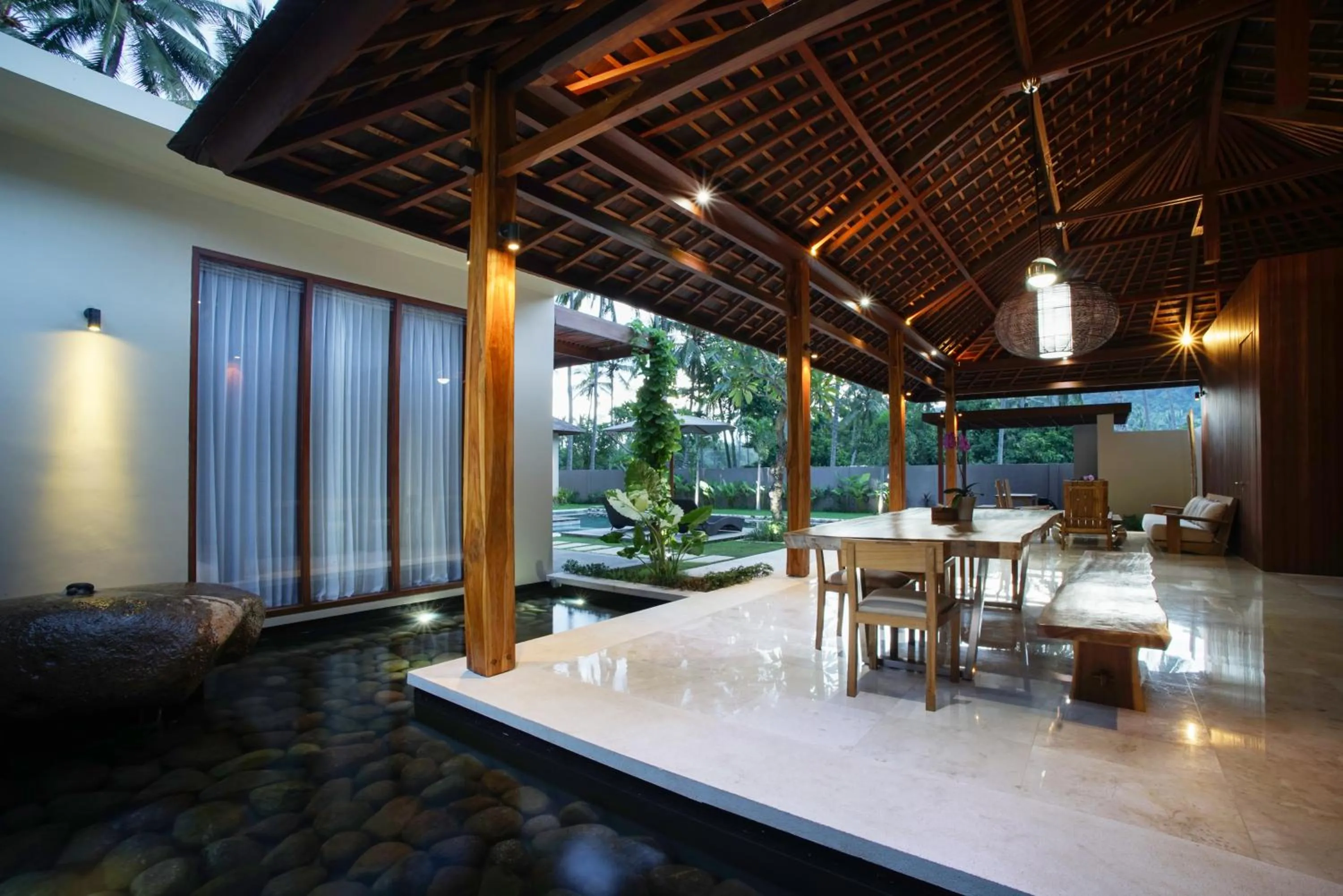 Dining area in Bale Mandala Villas