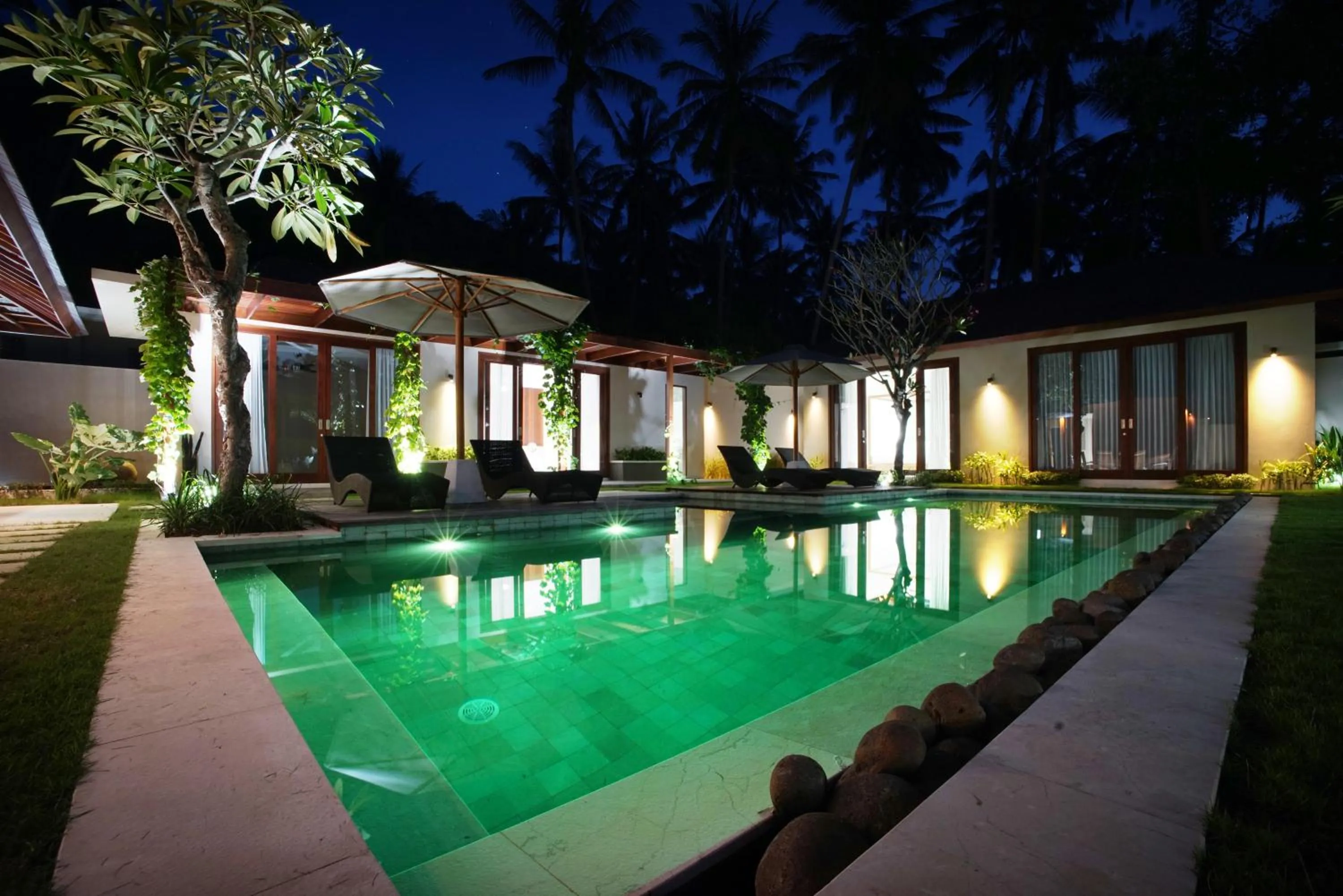 Swimming pool in Bale Mandala Villas