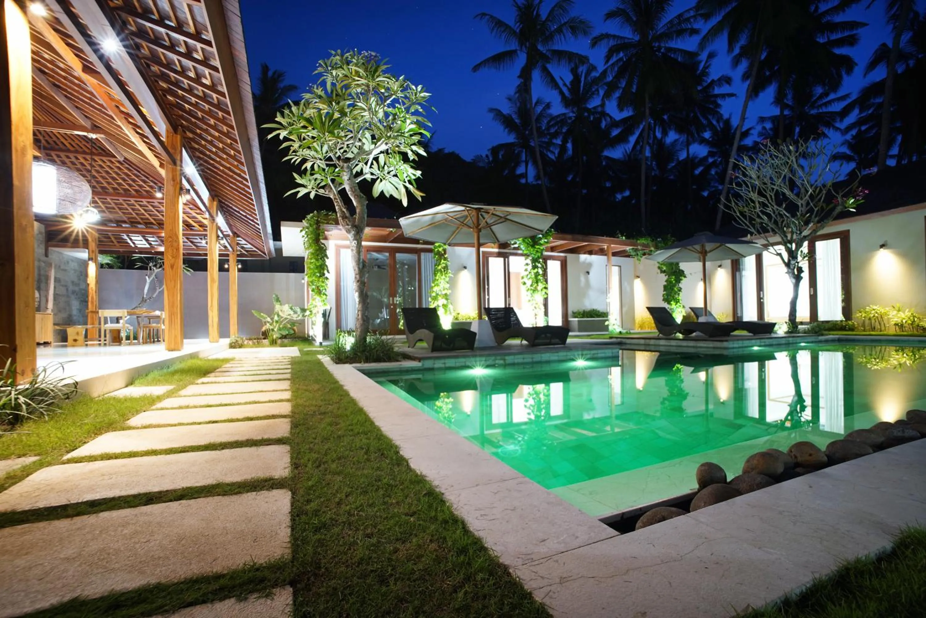 Swimming pool in Bale Mandala Villas