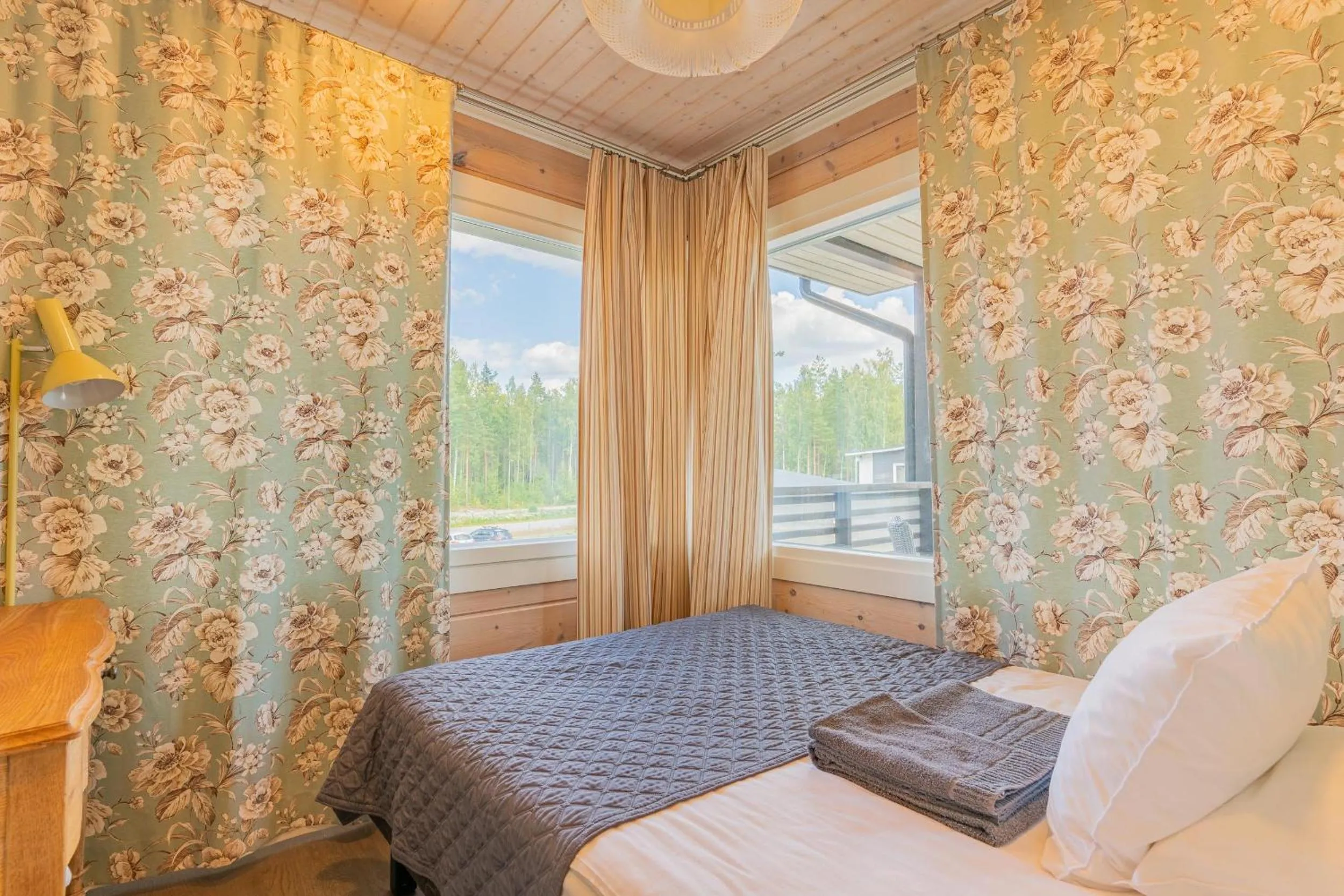 Bed in Saimaa Life Apartments