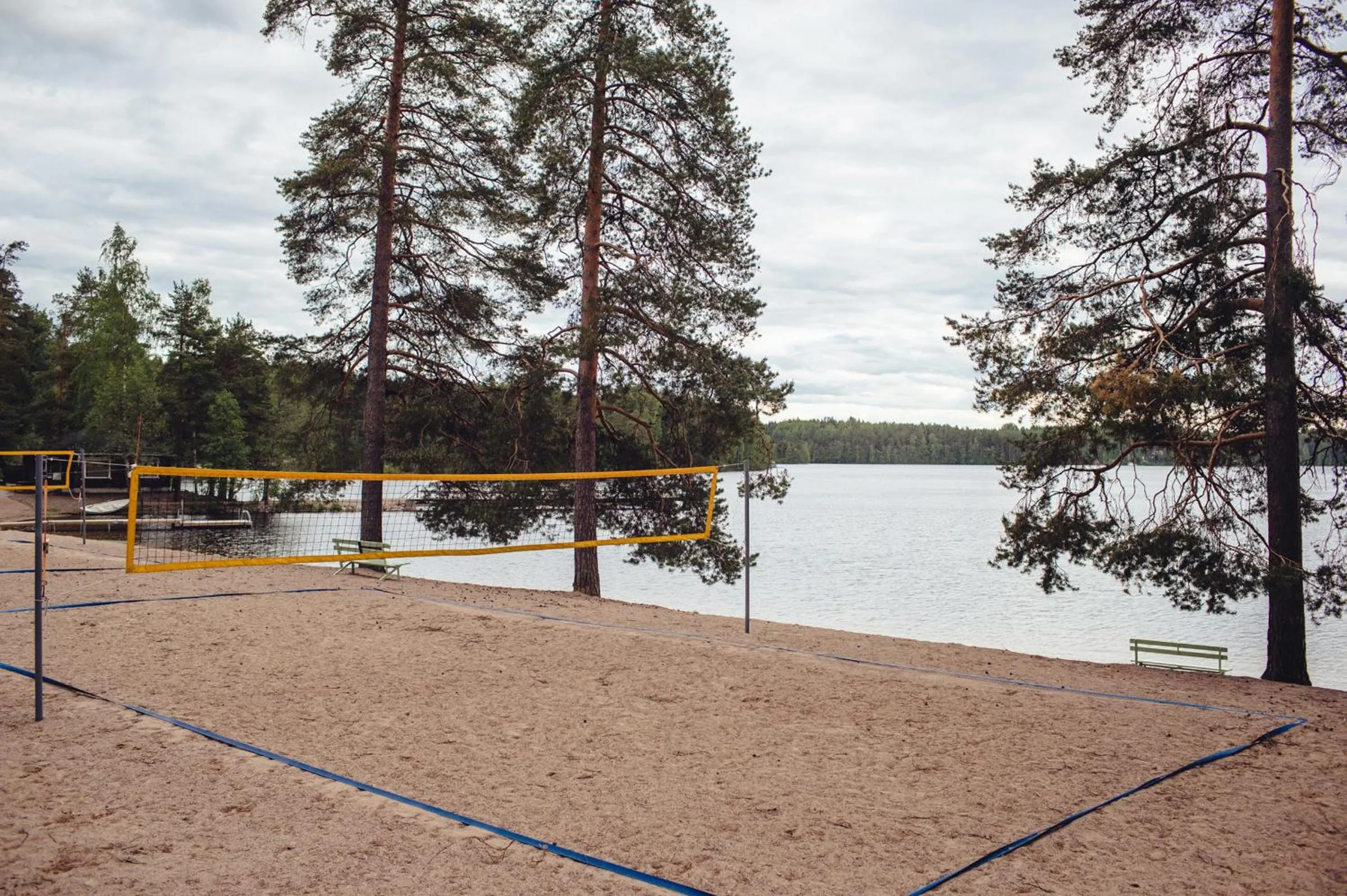 Tennis court in Saimaa Life Apartments