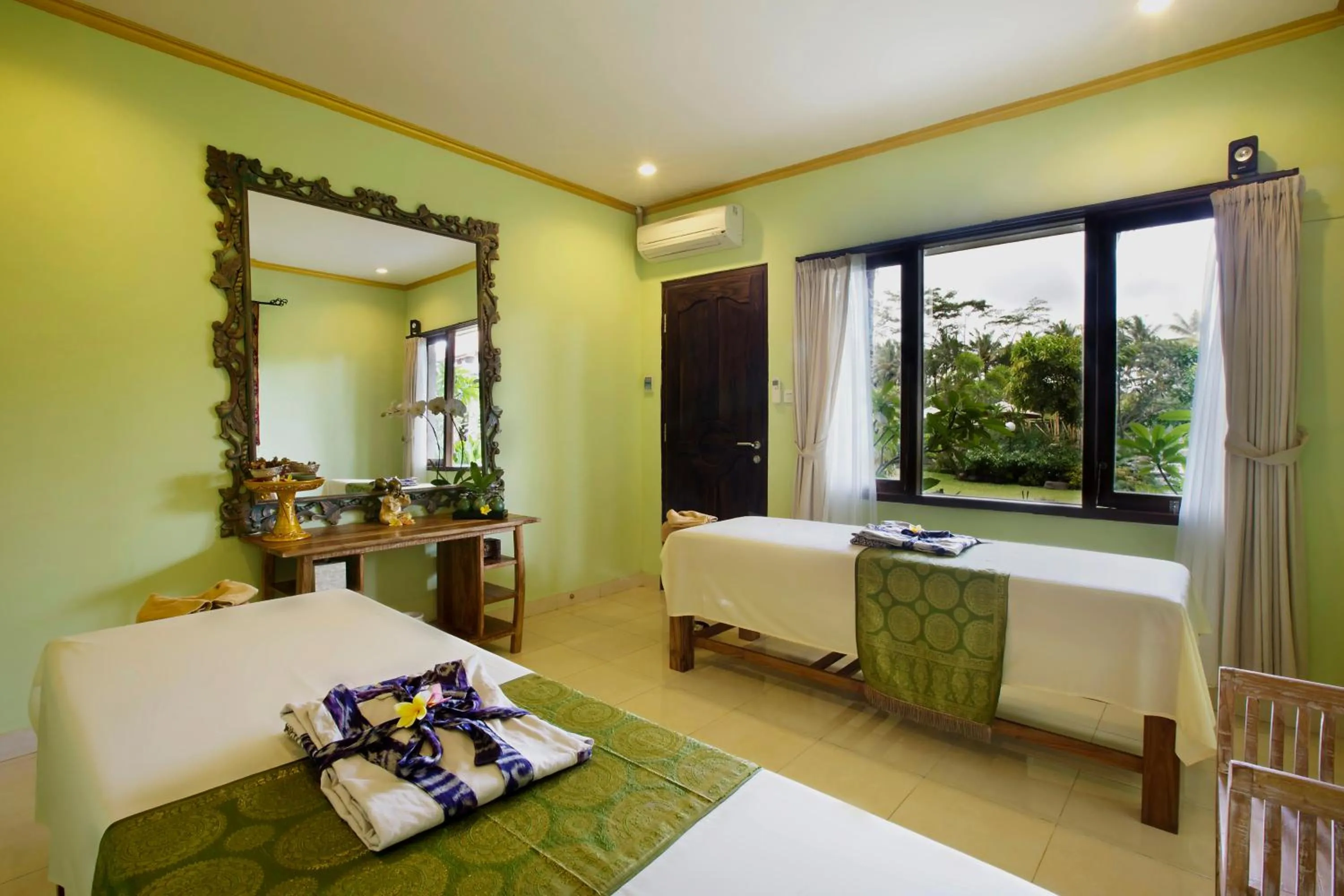 Spa and wellness centre/facilities, Bed in Om Ham Retreat and Resort