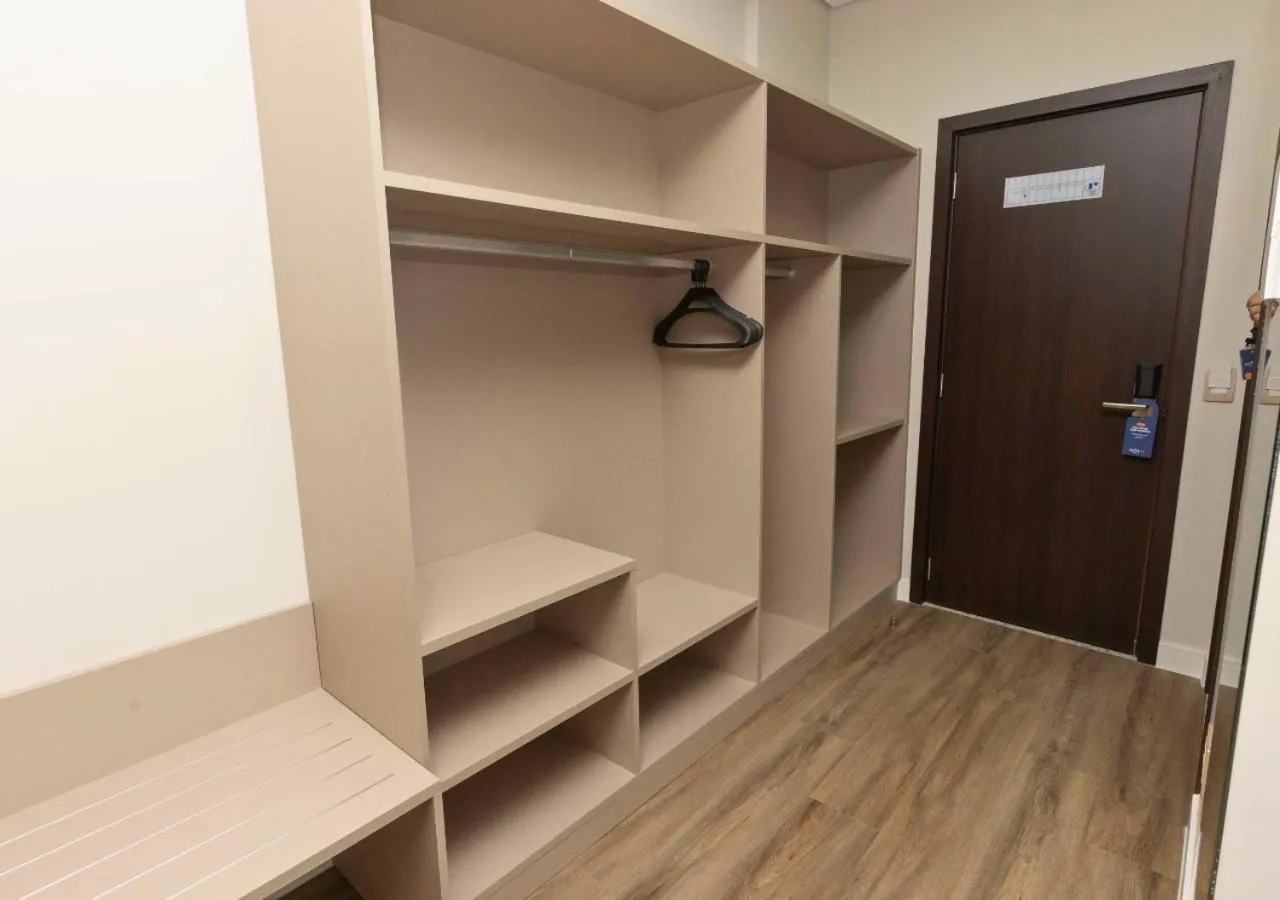 wardrobe in Rota 44 Hotel