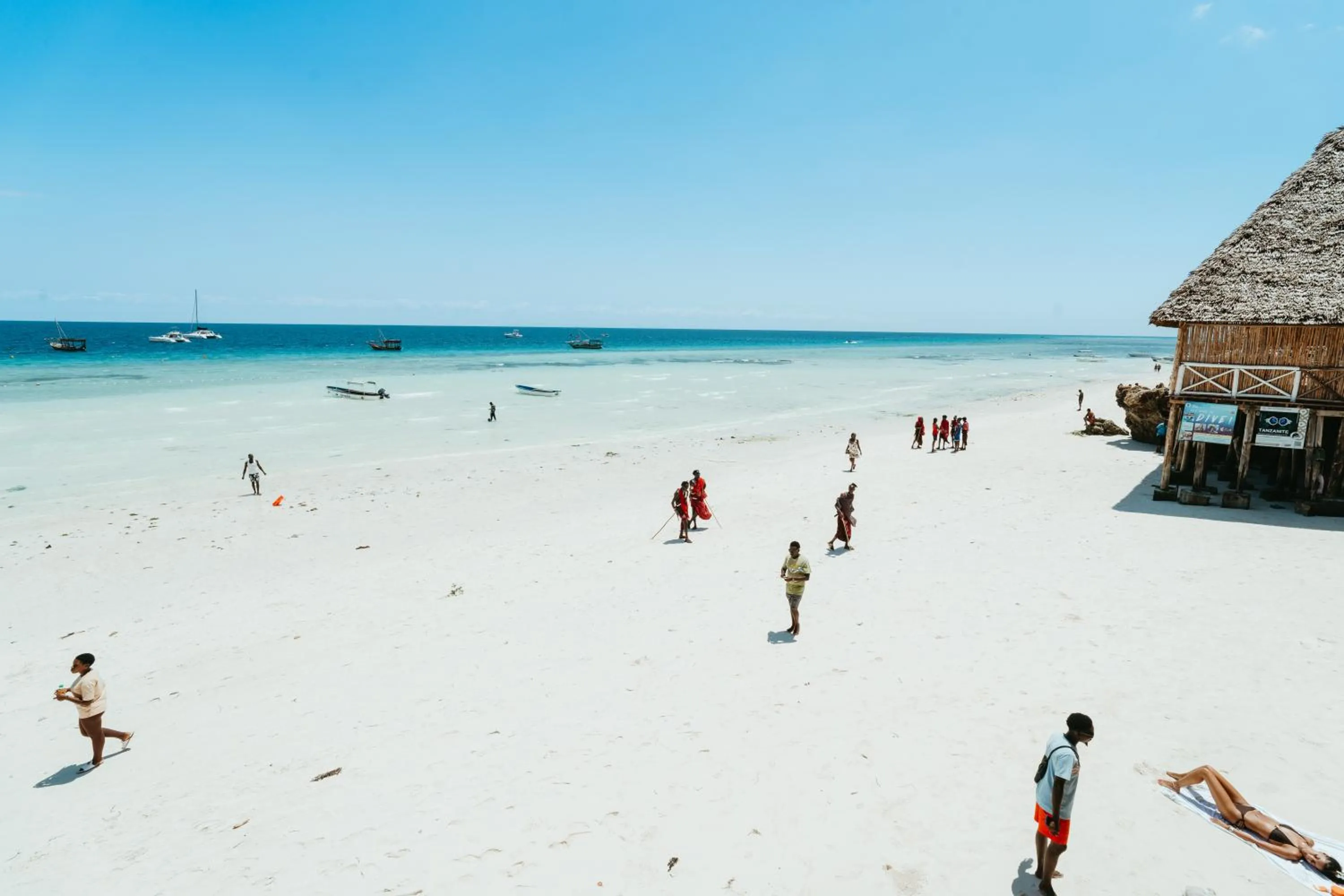 Amaan Beach Bungalows