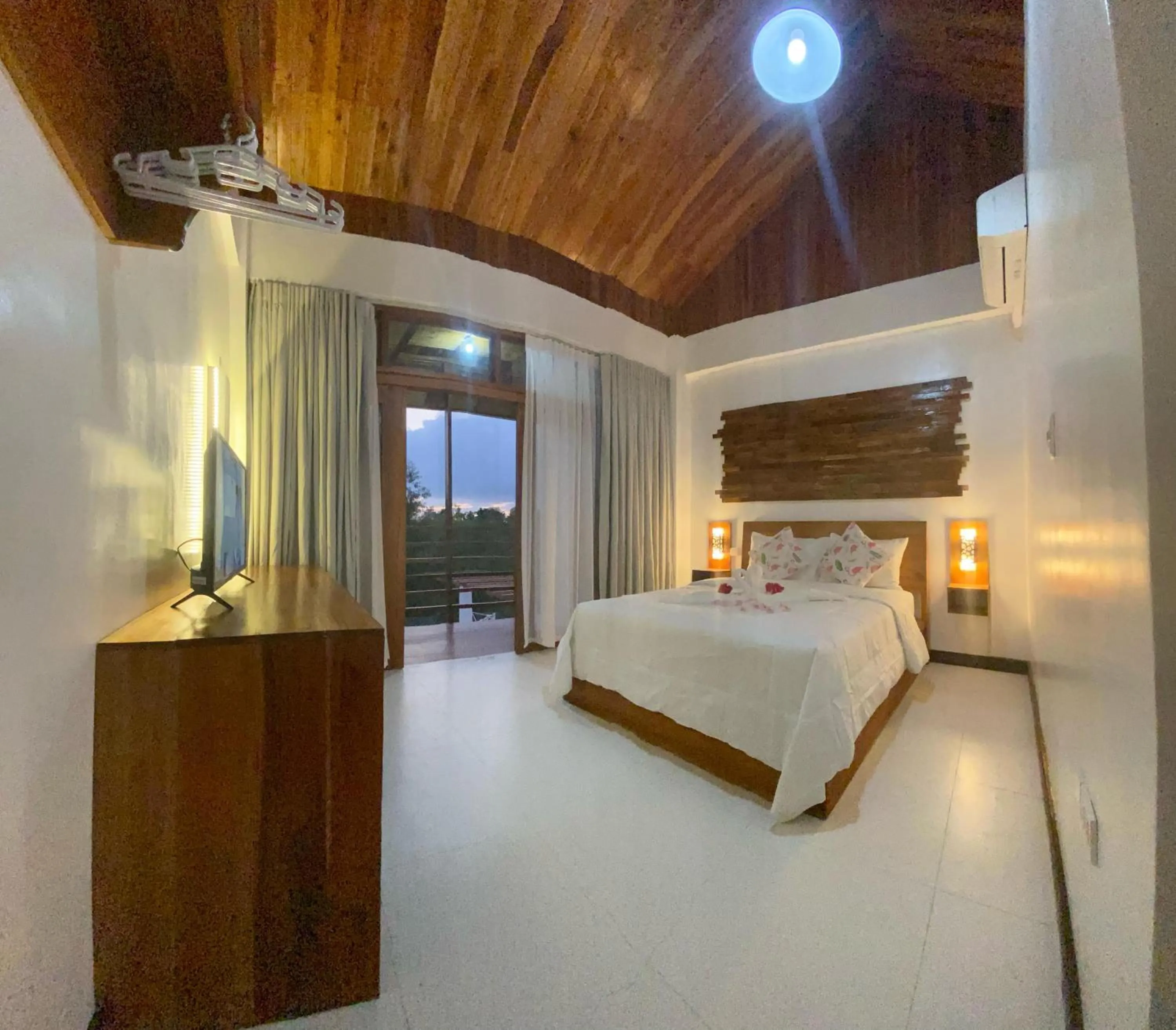 Bed in Ananda Resort