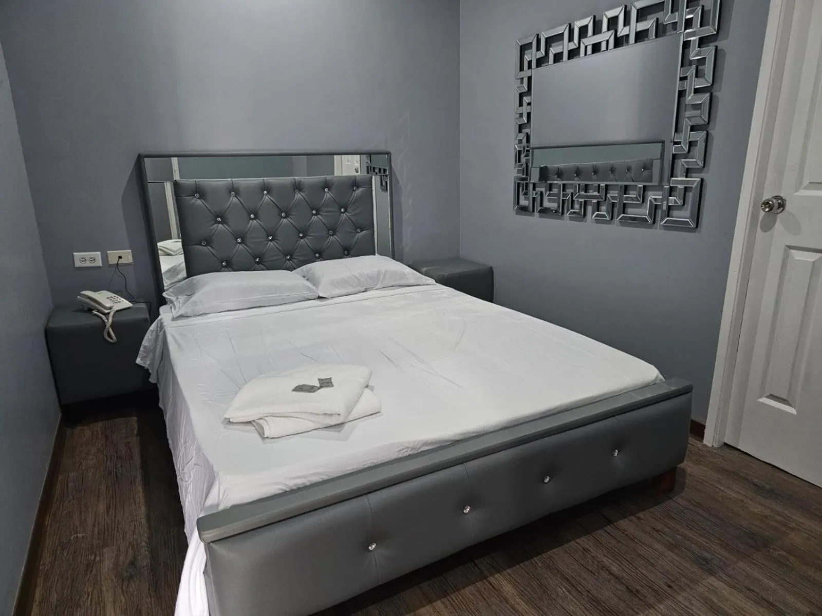 Bed in Hotel Residencial La Malvarrosa