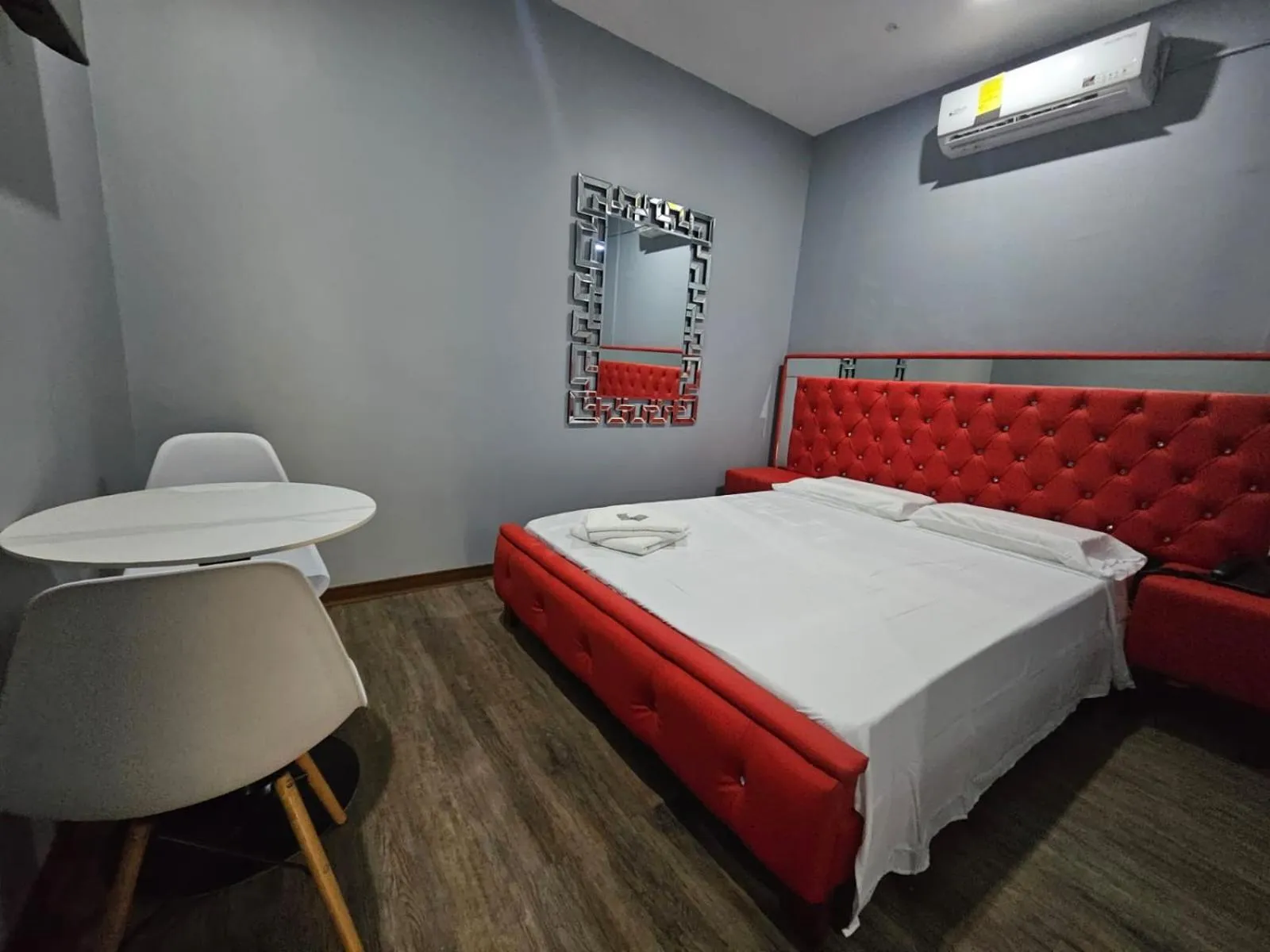 Bedroom, Bed in Hotel Residencial La Malvarrosa