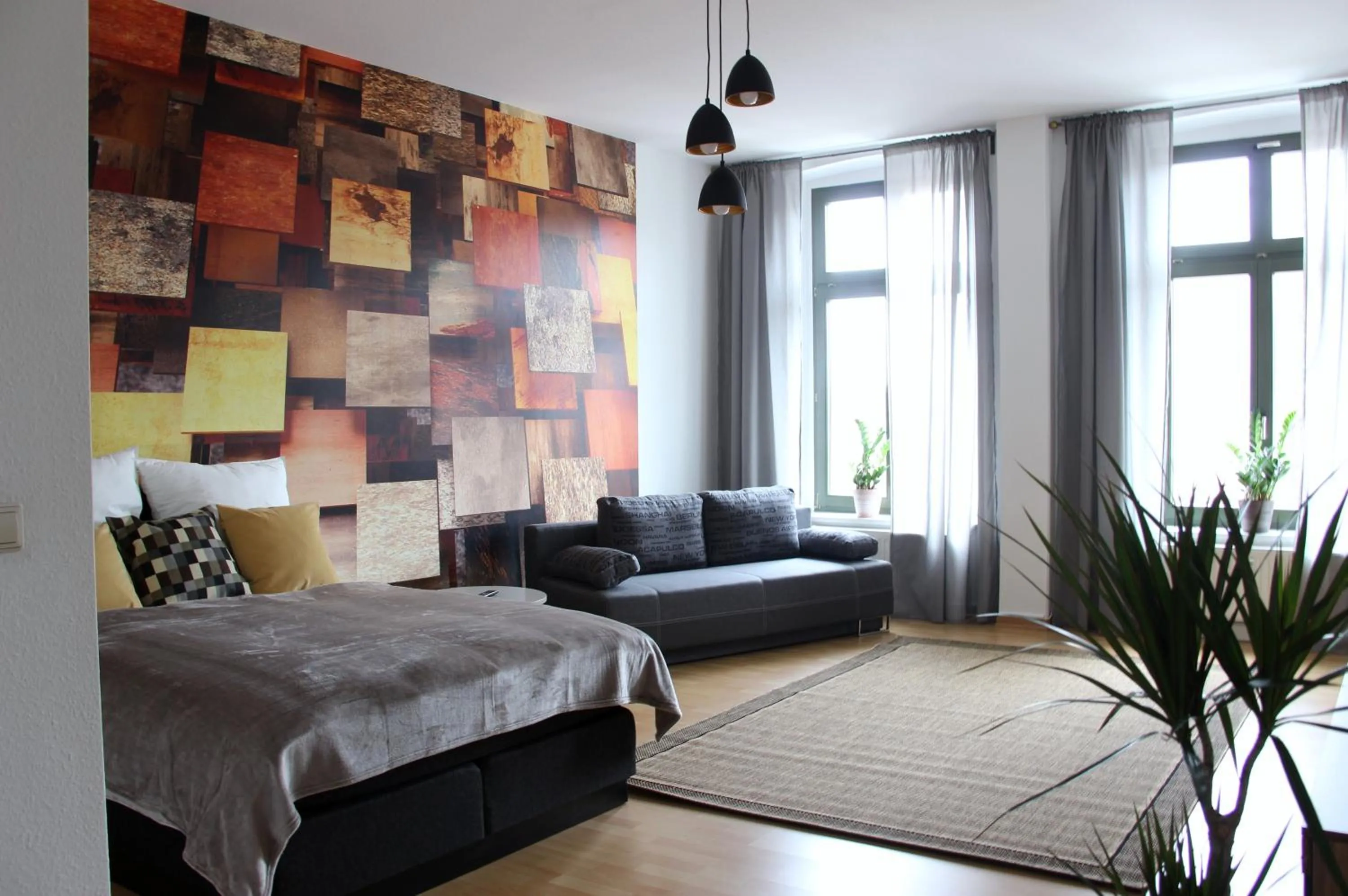 Living room, Bed in Leon Apartments