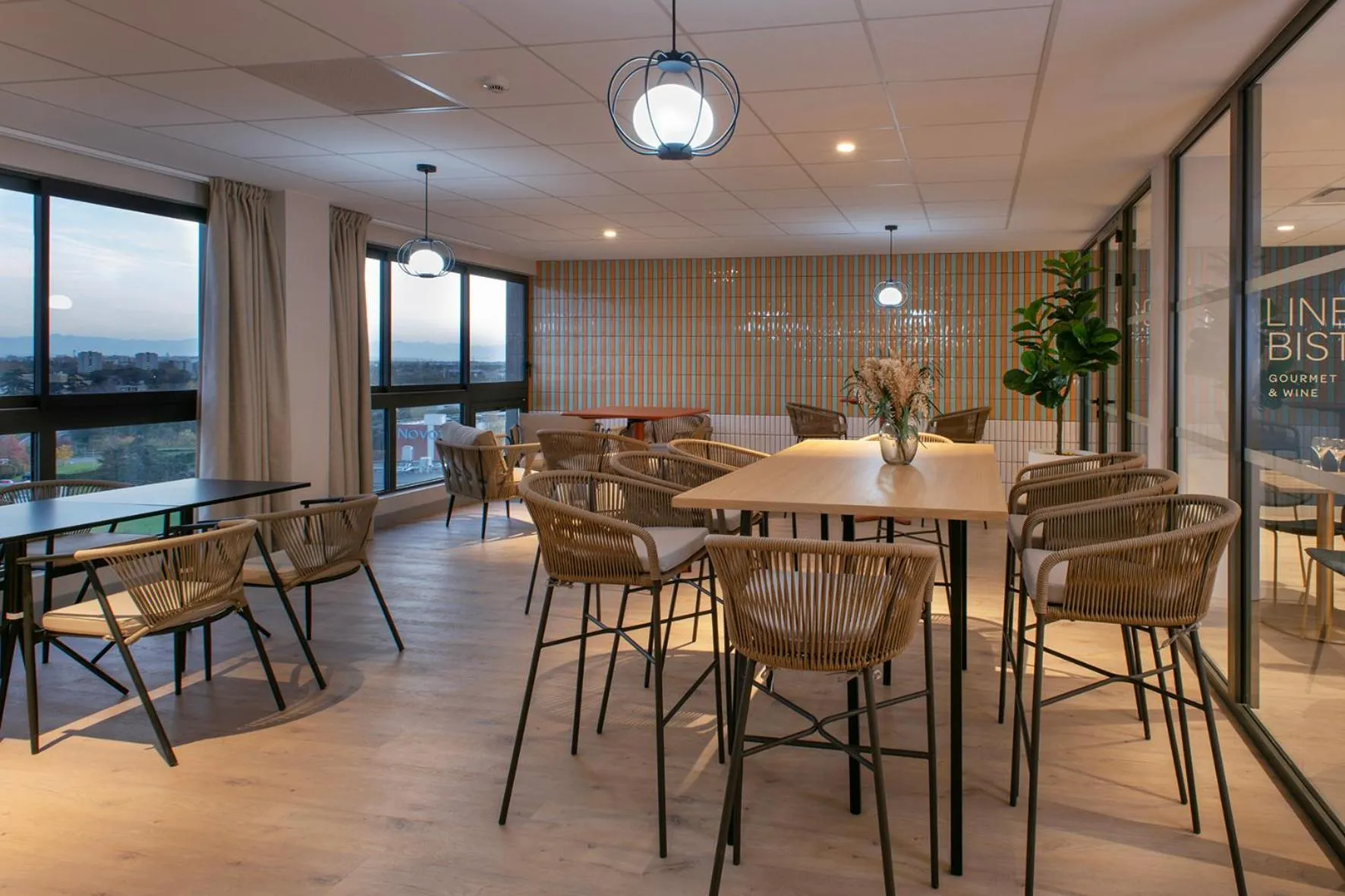 Banquet/Function facilities in Sevenline Purpan Toulouse