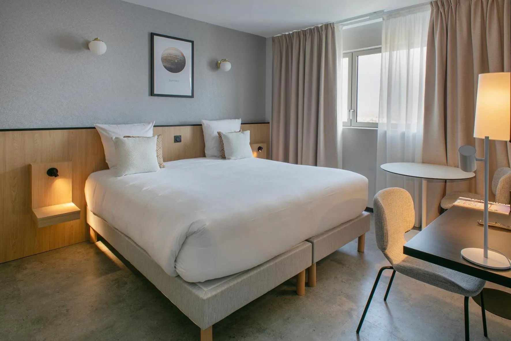 Bed in Sevenline Purpan Toulouse