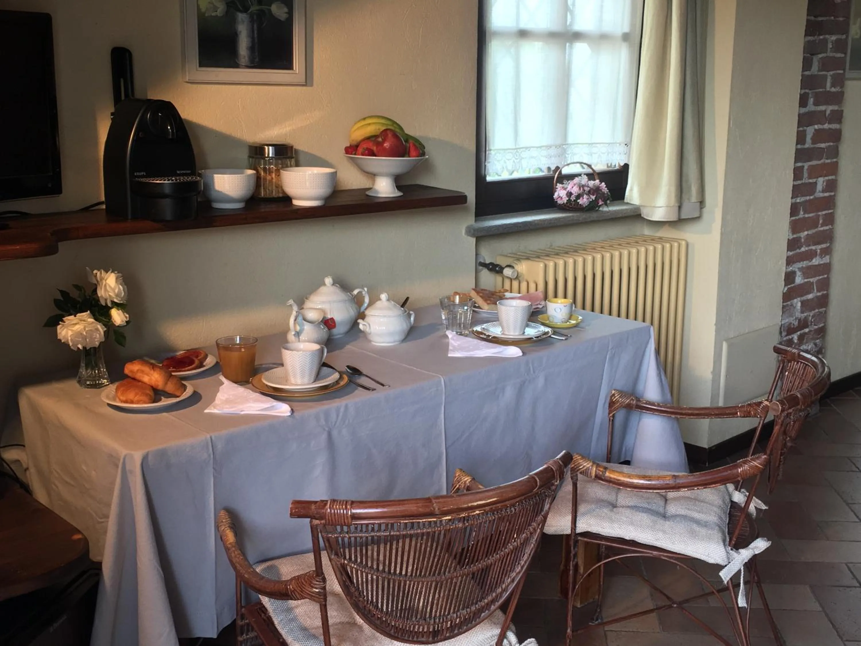 Italian breakfast in B&B Gira-Sole