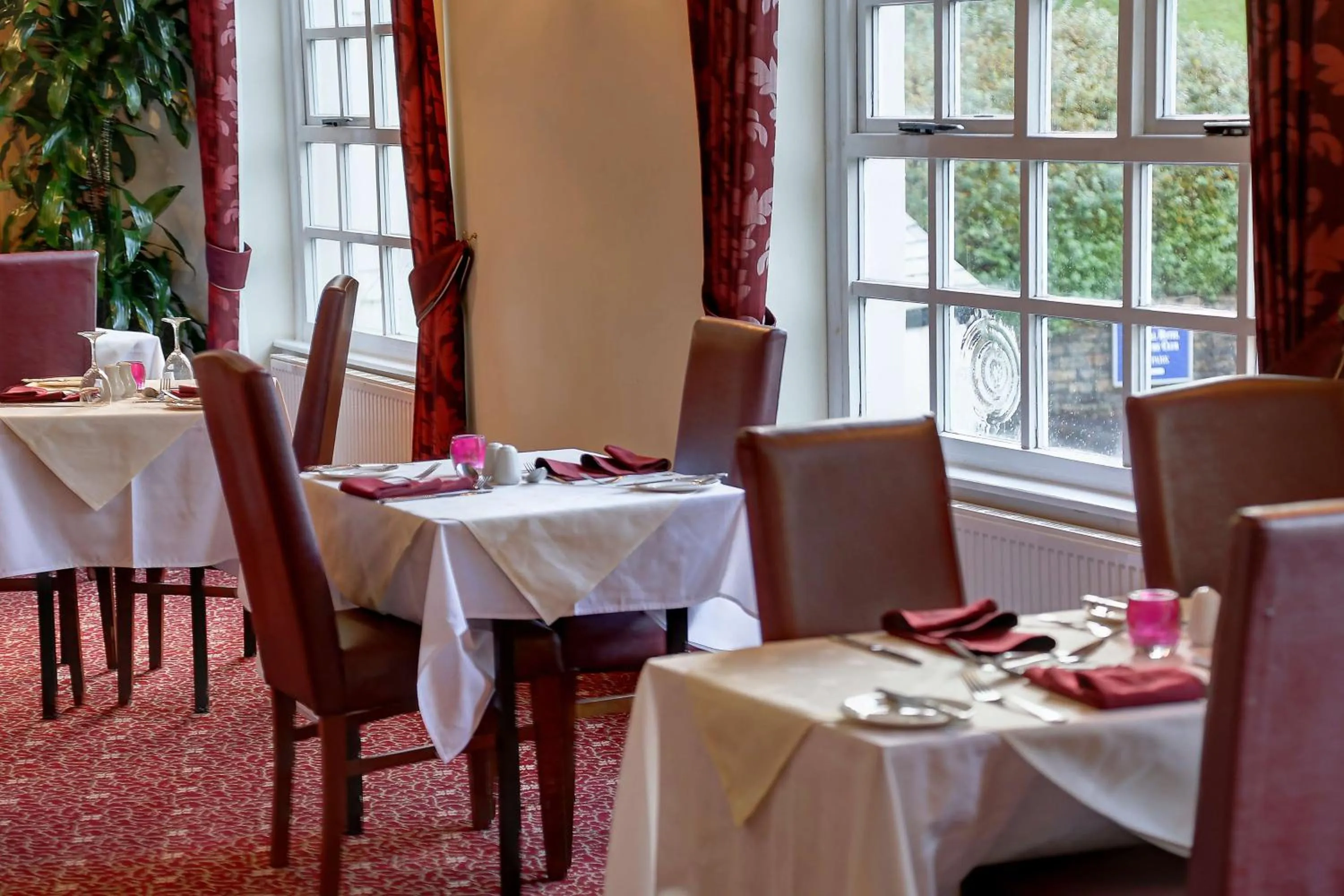 Restaurant/places to eat in Bury Ramsbottom Old Mill Hotel and Leisure Club