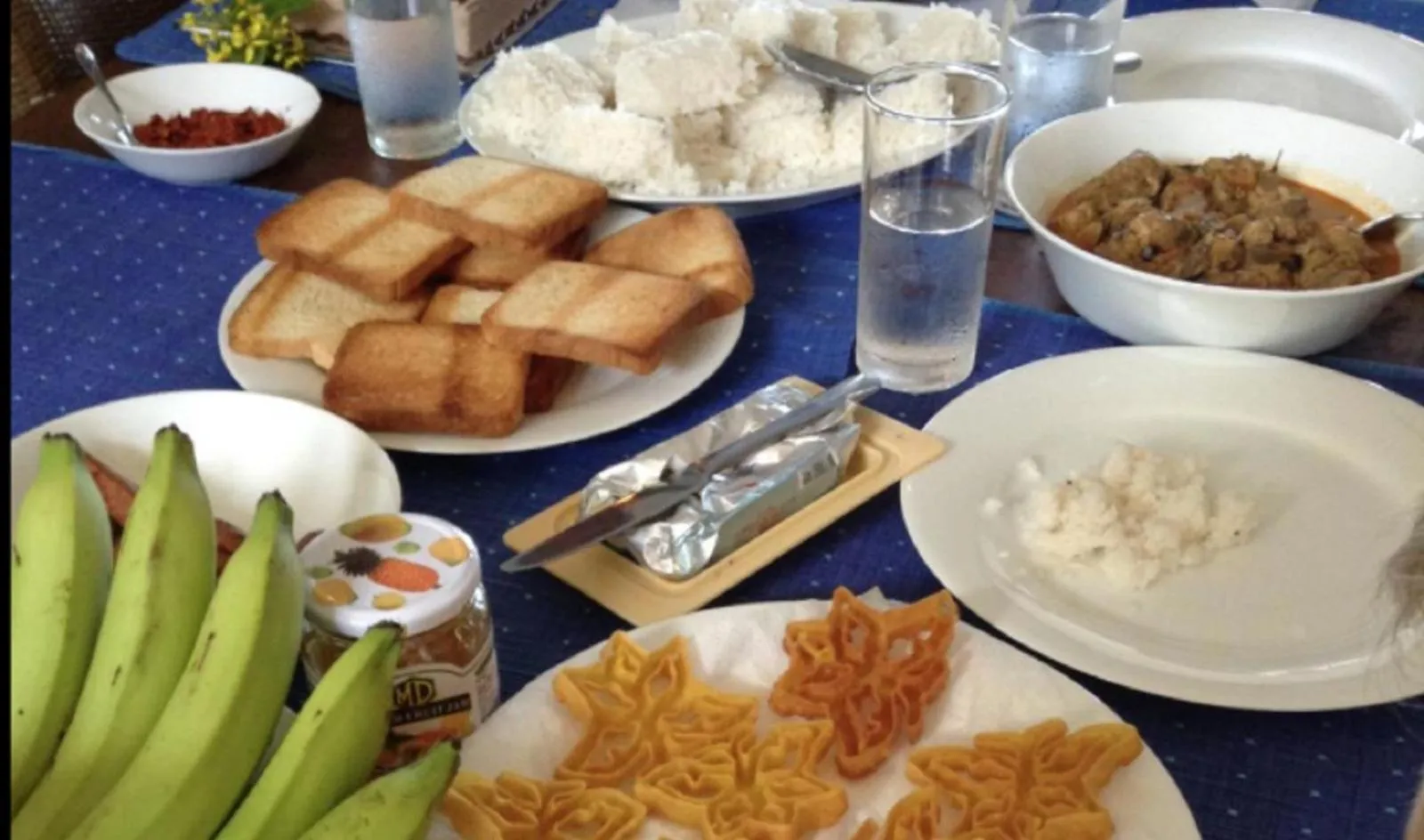 Breakfast in Hikks Villa