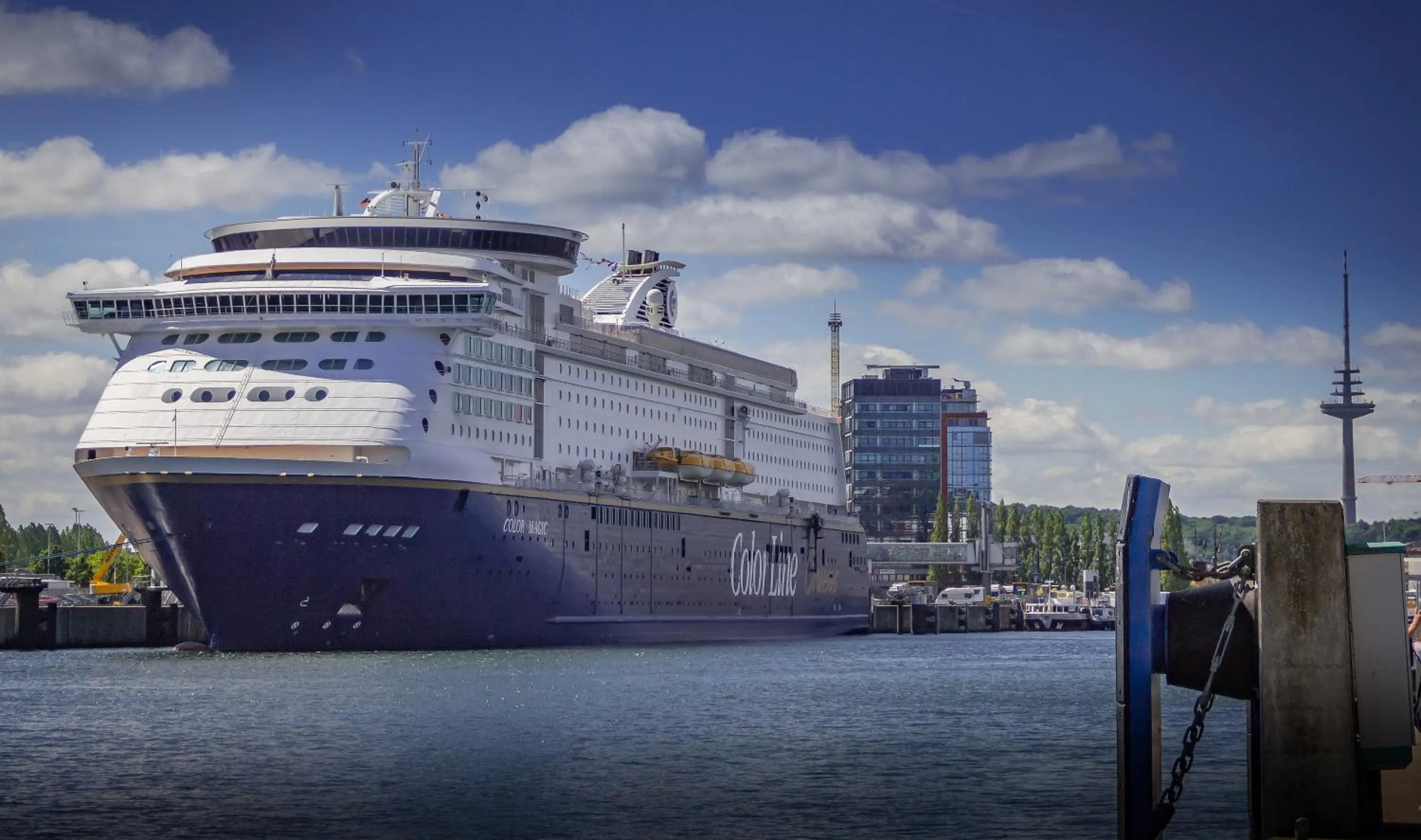 Nearby landmark in Beach Hotel California