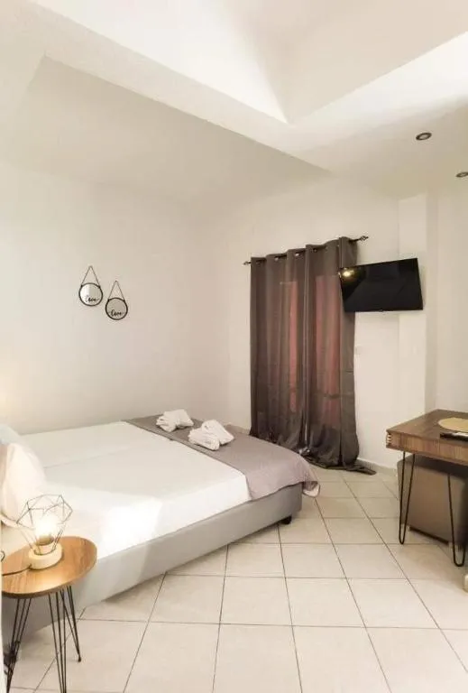 Bed in Euphoria ComplexB