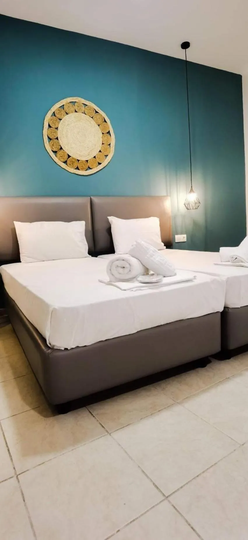 Bedroom, Bed in Euphoria ComplexB