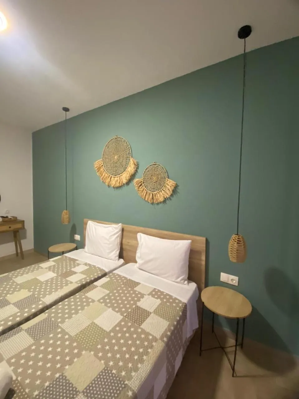 Bedroom, Bed in Euphoria ComplexB