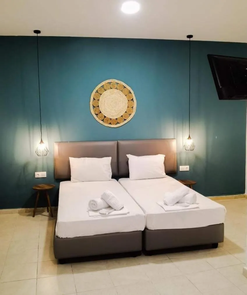 Bedroom, Bed in Euphoria ComplexB