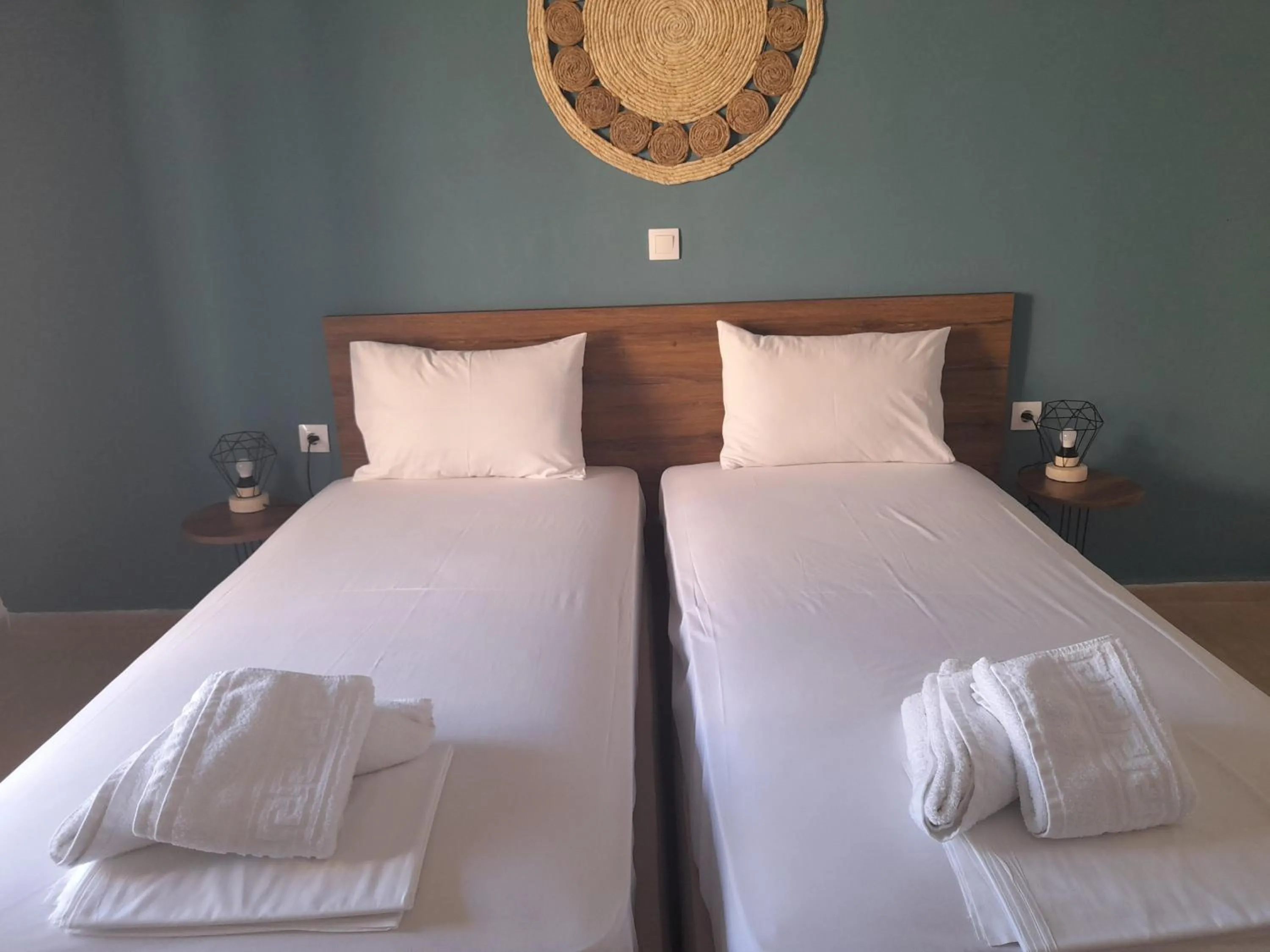 Bed in Euphoria ComplexB