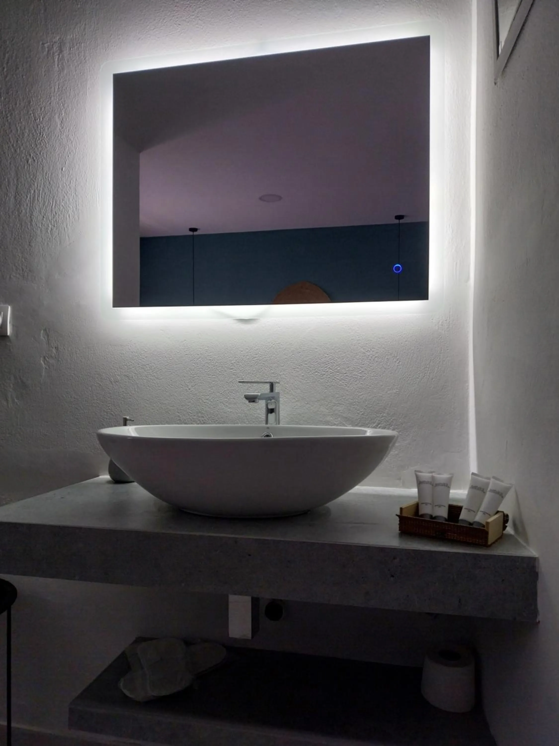 Bathroom in Euphoria ComplexB
