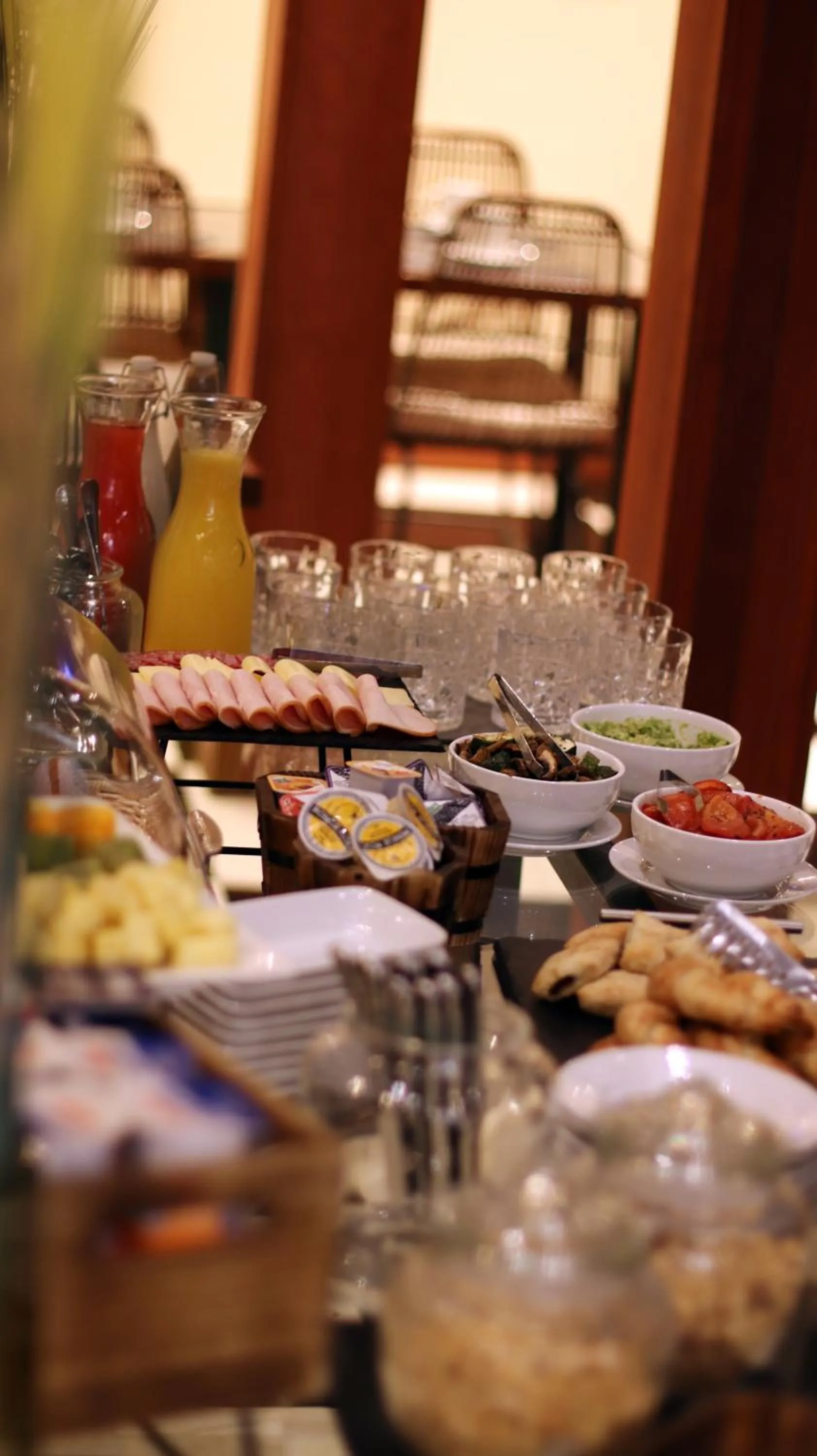 Buffet breakfast in Concha y Toro 33 Hotel Boutique by Nobile