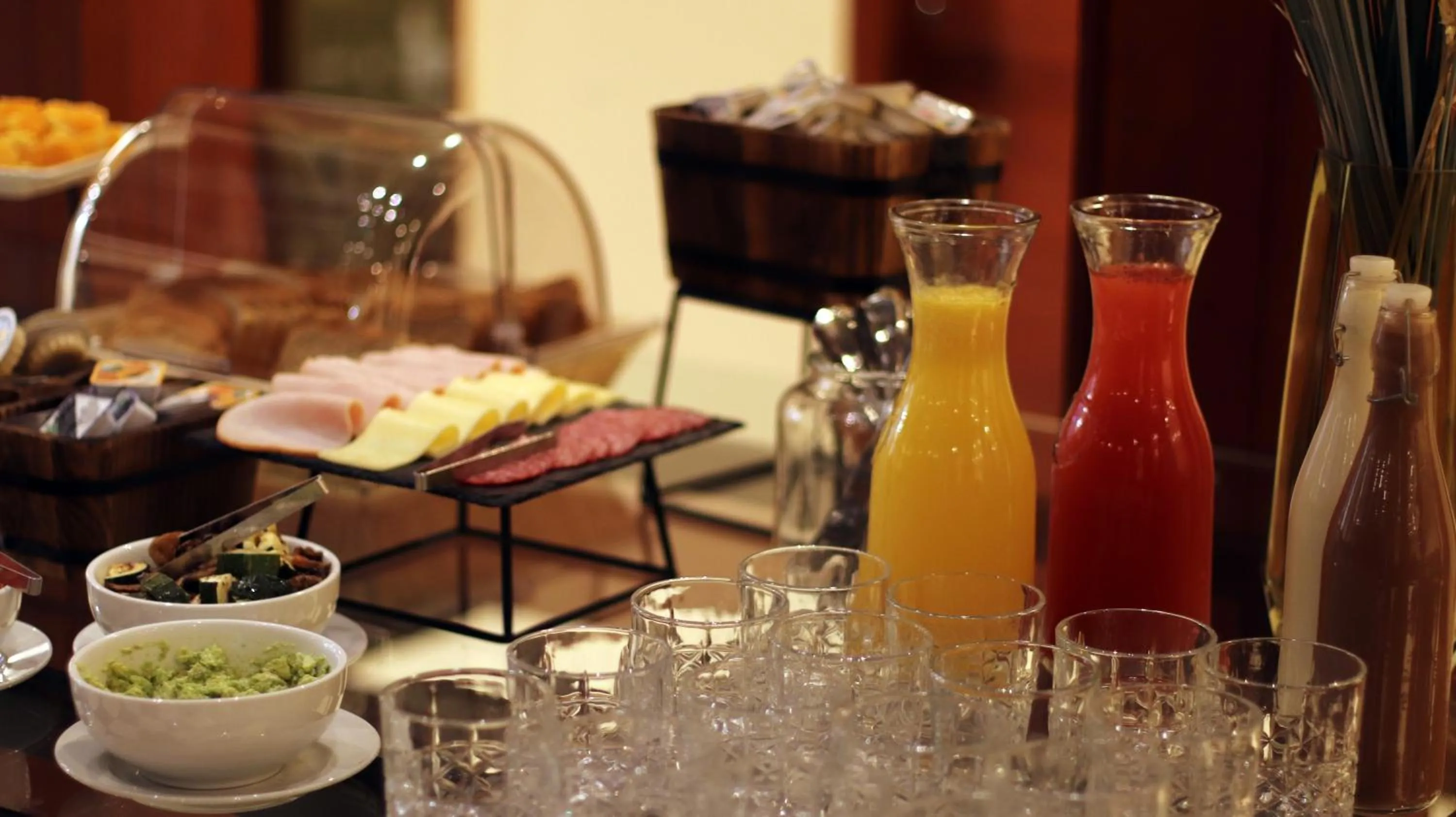 Buffet breakfast in Concha y Toro 33 Hotel Boutique by Nobile