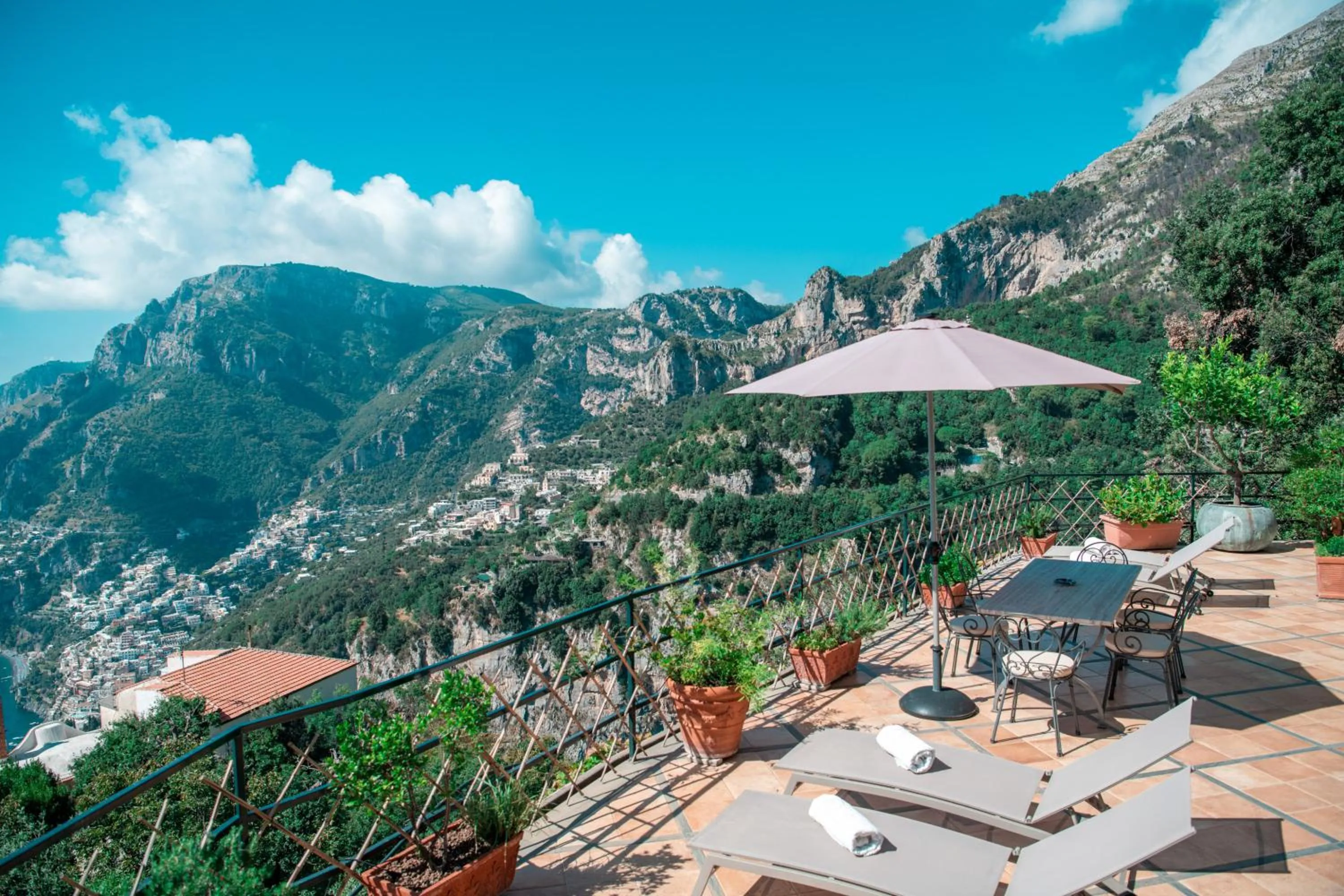 Balcony/Terrace in Ville Olimpo