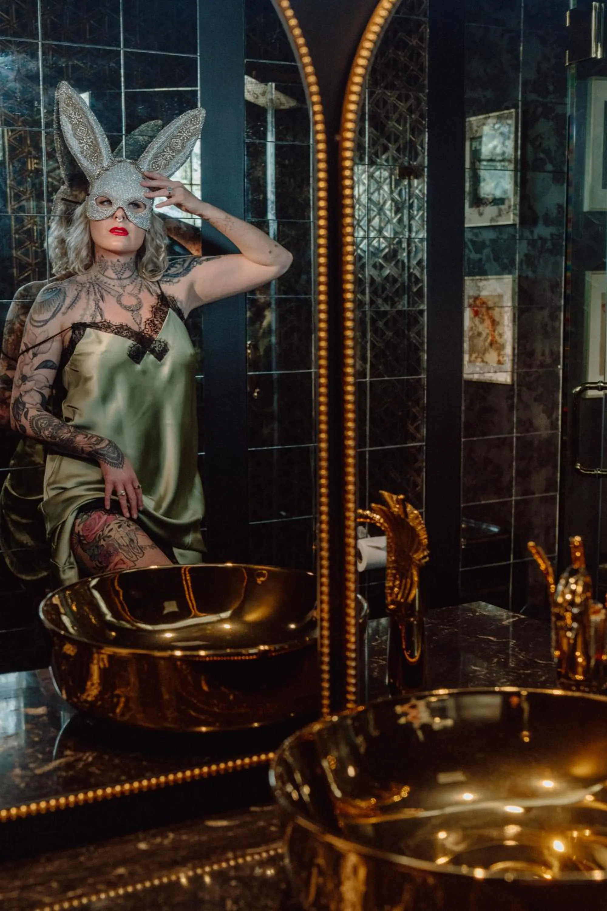 People in The Velvet Rope PS