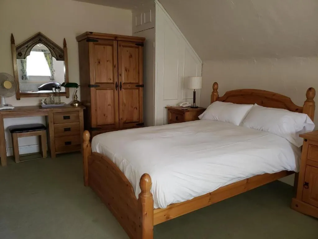 Bed in AbingPlough House