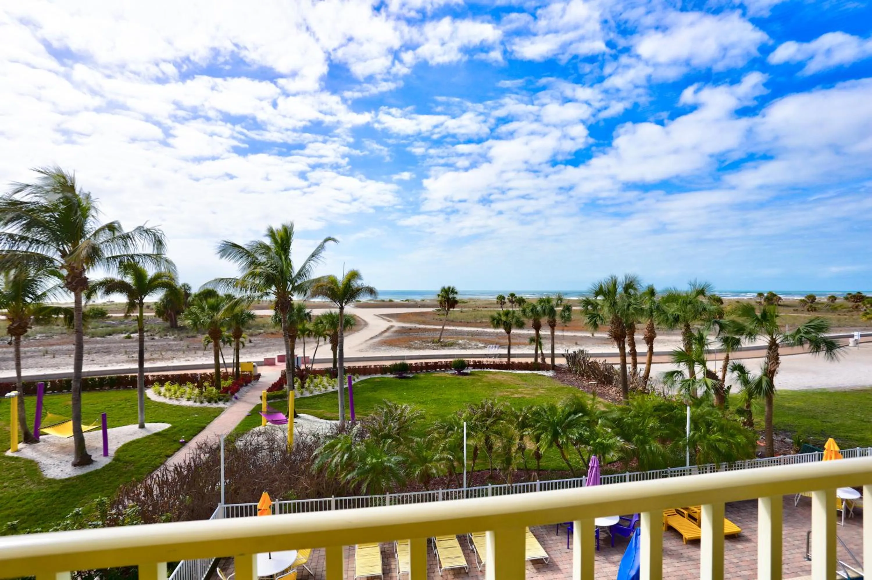 South Beach Condo Hotel by Travel Resort Services, Inc.