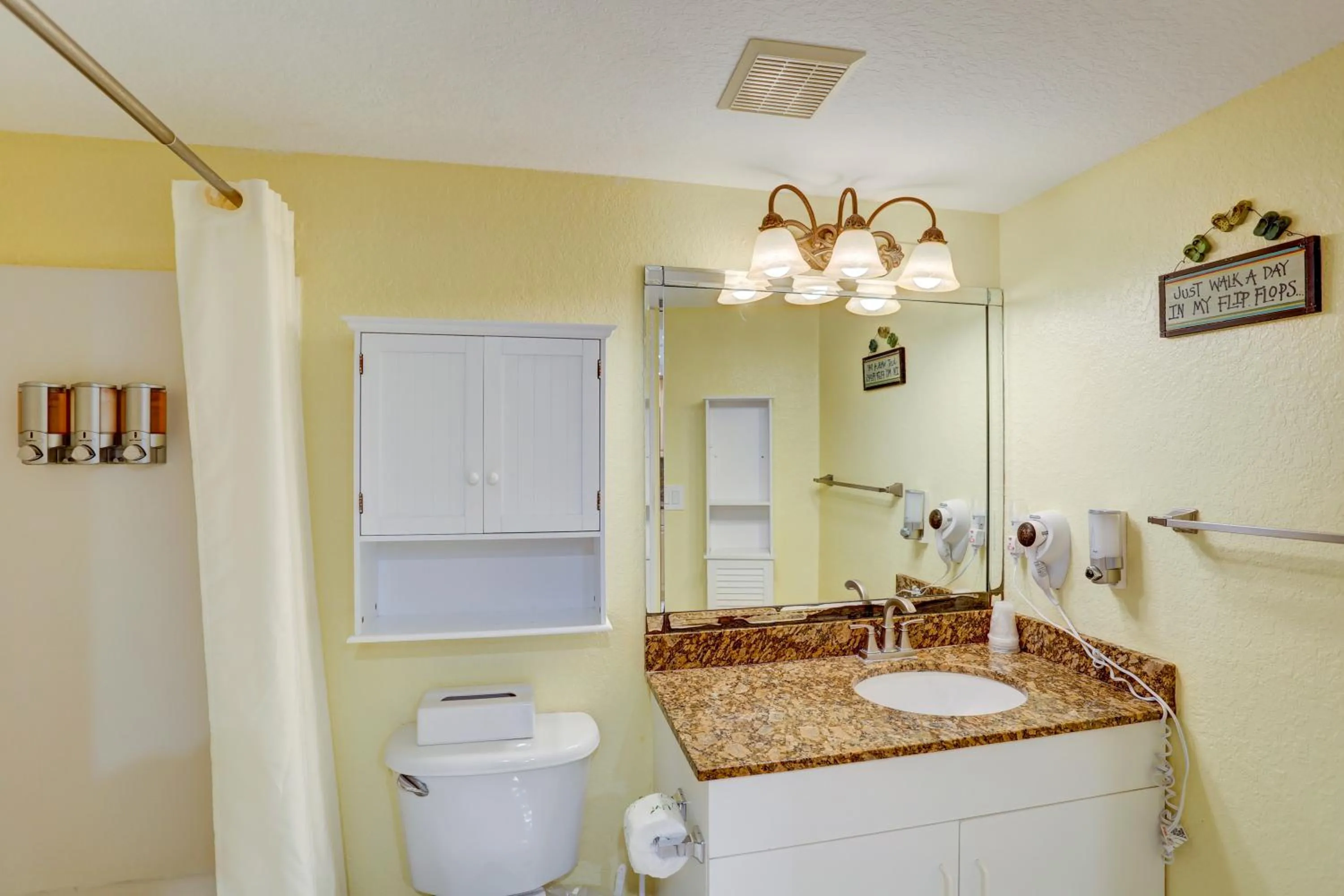 South Beach Condo Hotel by Travel Resort Services, Inc.