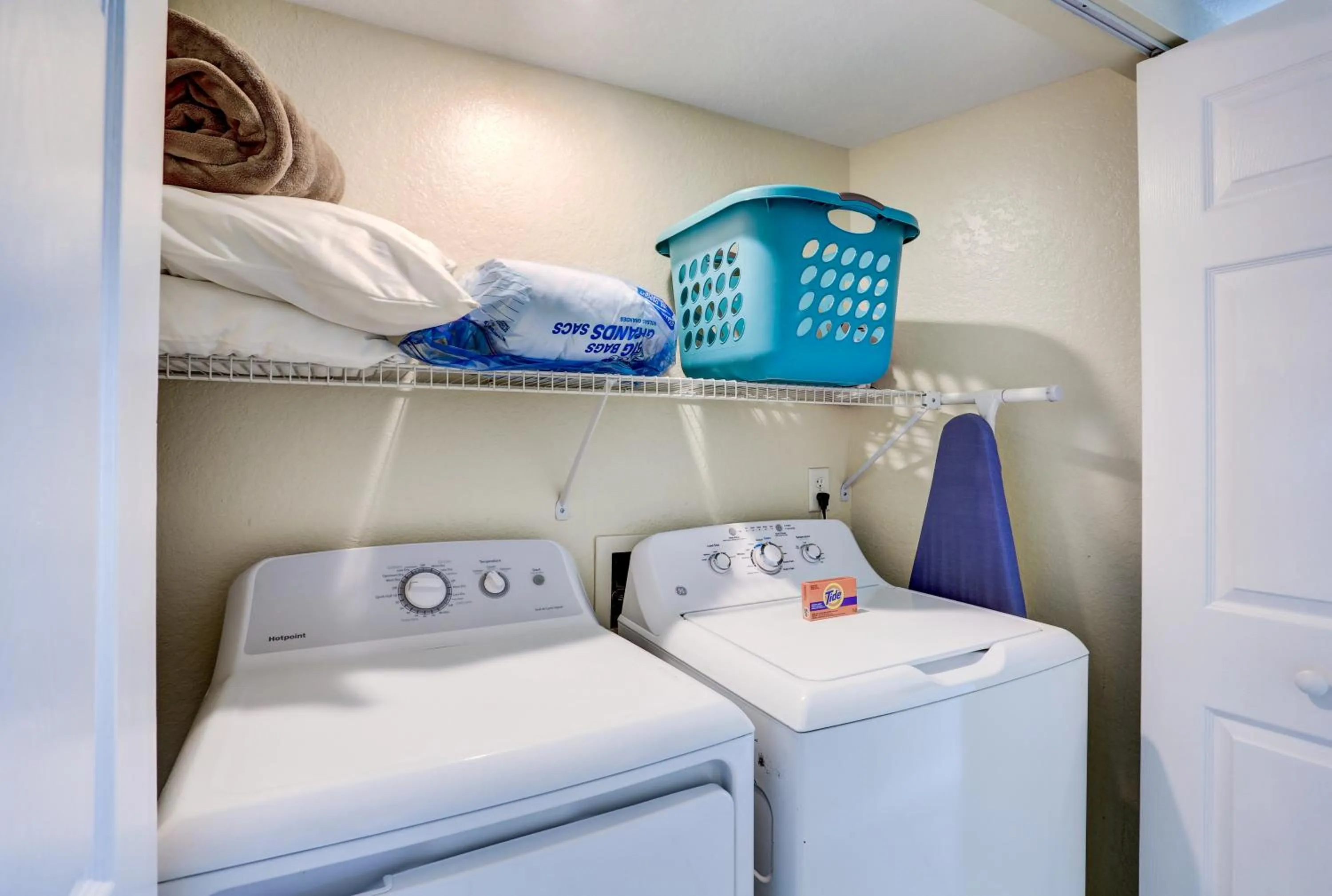 South Beach Condo Hotel by Travel Resort Services, Inc.