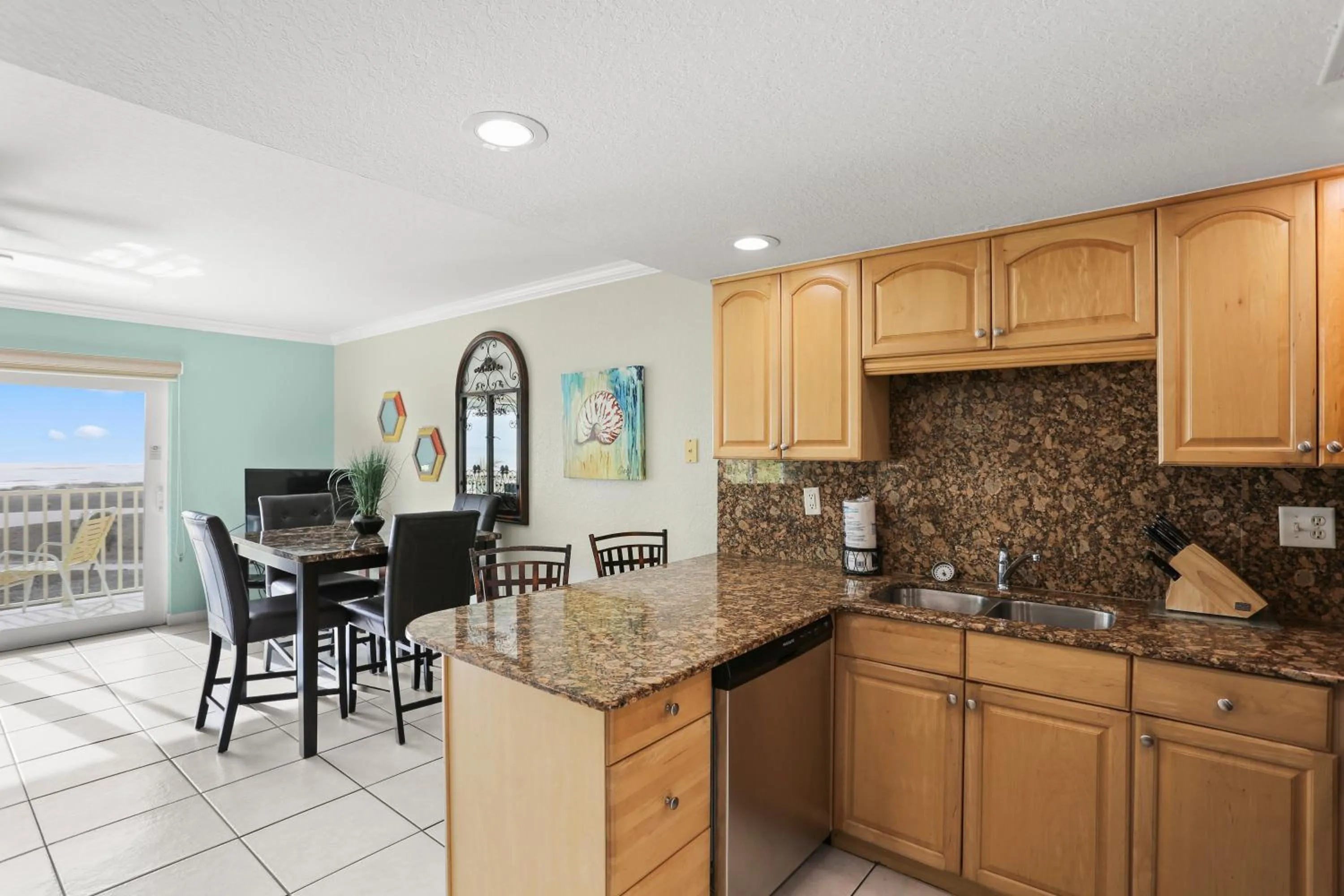 South Beach Condo Hotel by Travel Resort Services, Inc.