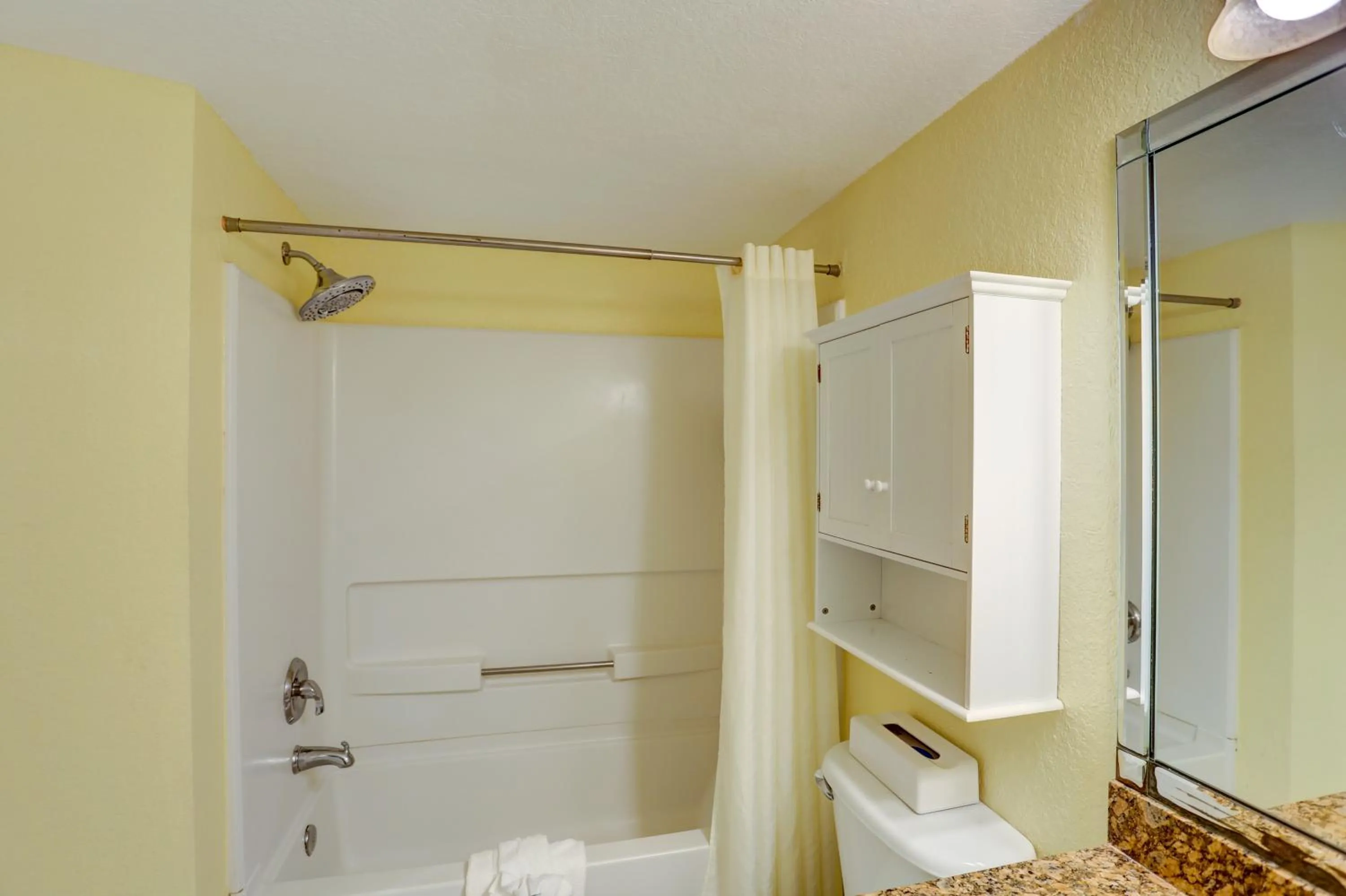 South Beach Condo Hotel by Travel Resort Services, Inc.