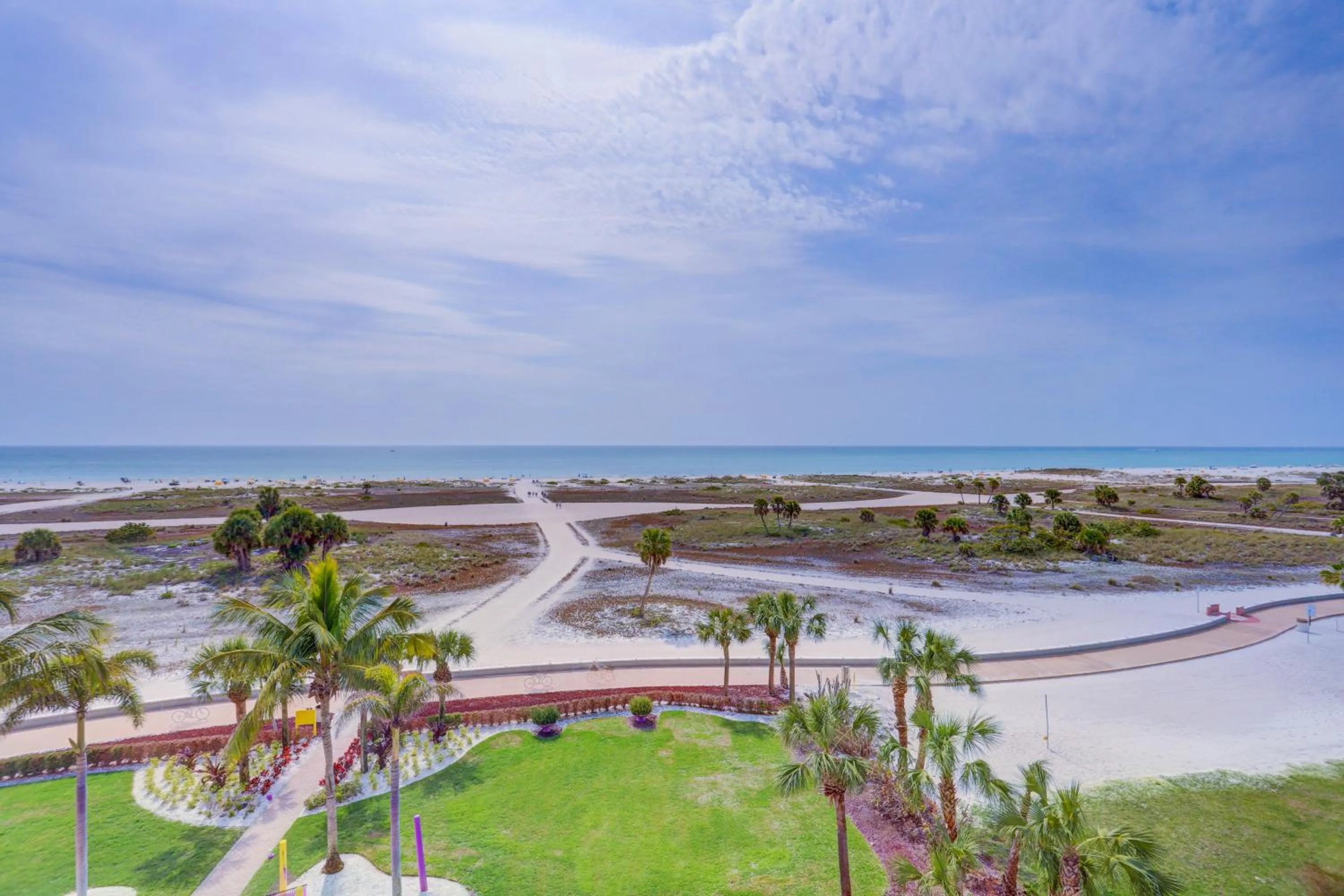 South Beach Condo Hotel by Travel Resort Services, Inc.