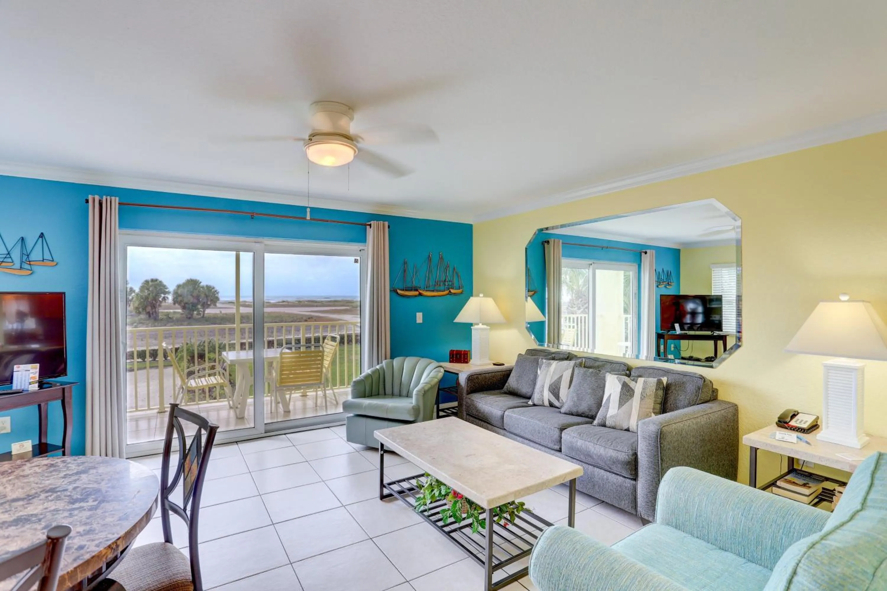 South Beach Condo Hotel by Travel Resort Services, Inc.